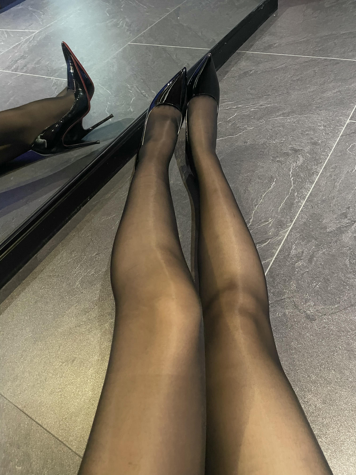 轩萧学姐 NO.040 女社长 [108P1V-203MB]-ZP_第1集