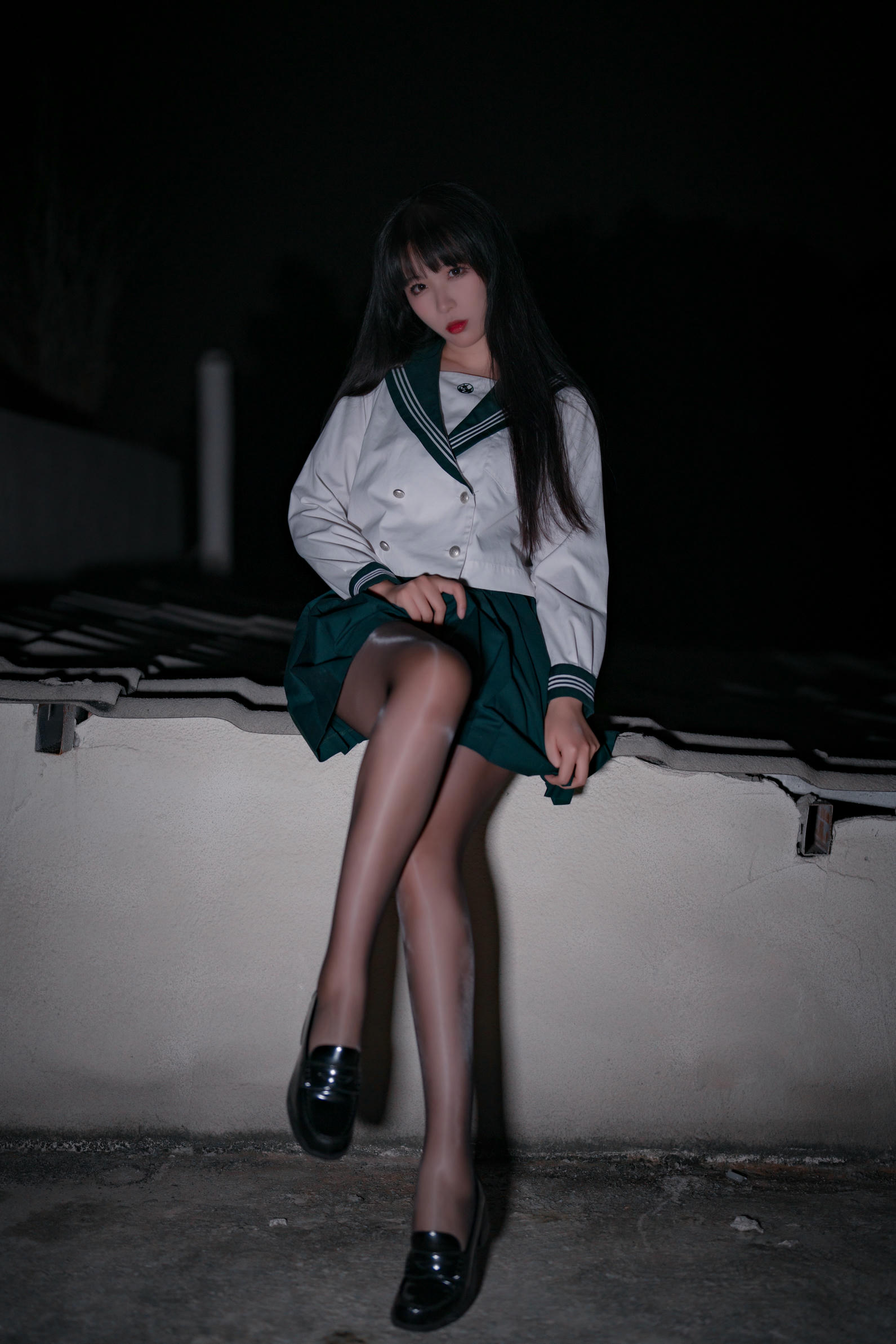 轩萧学姐 NO.041 公路JK [60P 135MB]-屋顶部分_第1集