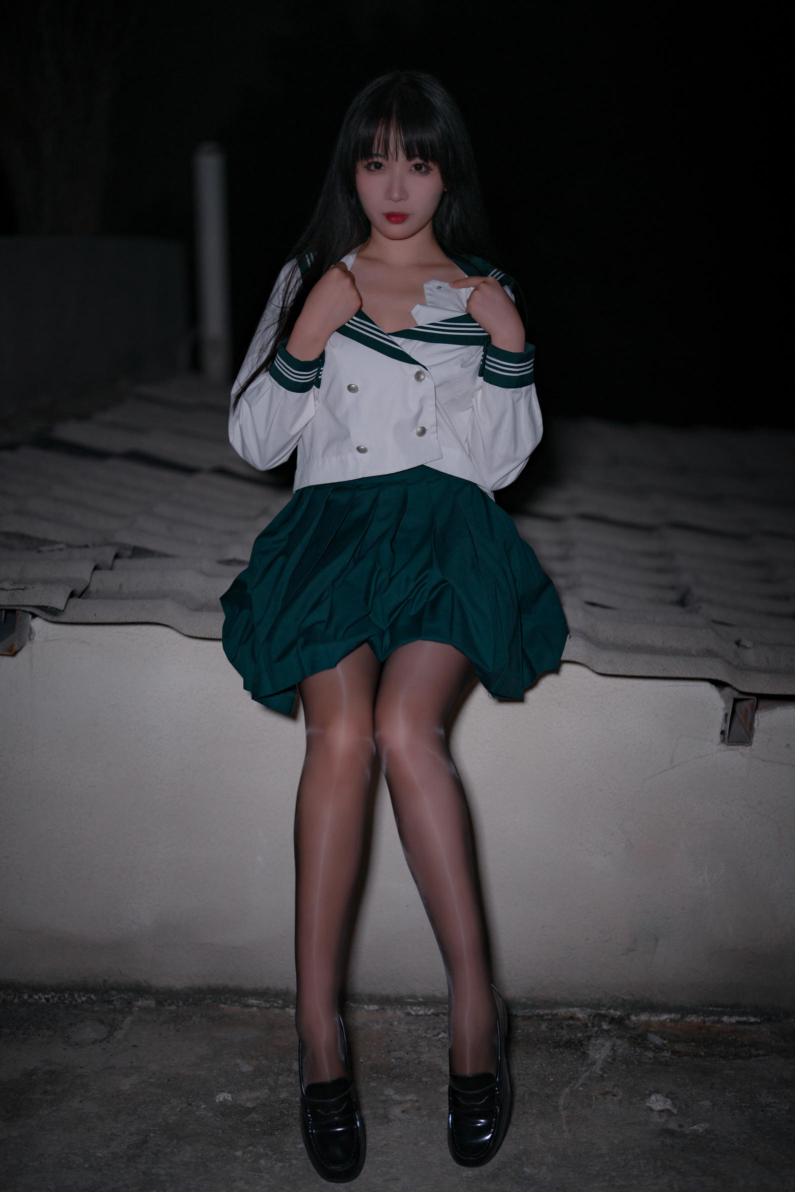 轩萧学姐 NO.041 公路JK [60P 135MB]-屋顶部分_第1集