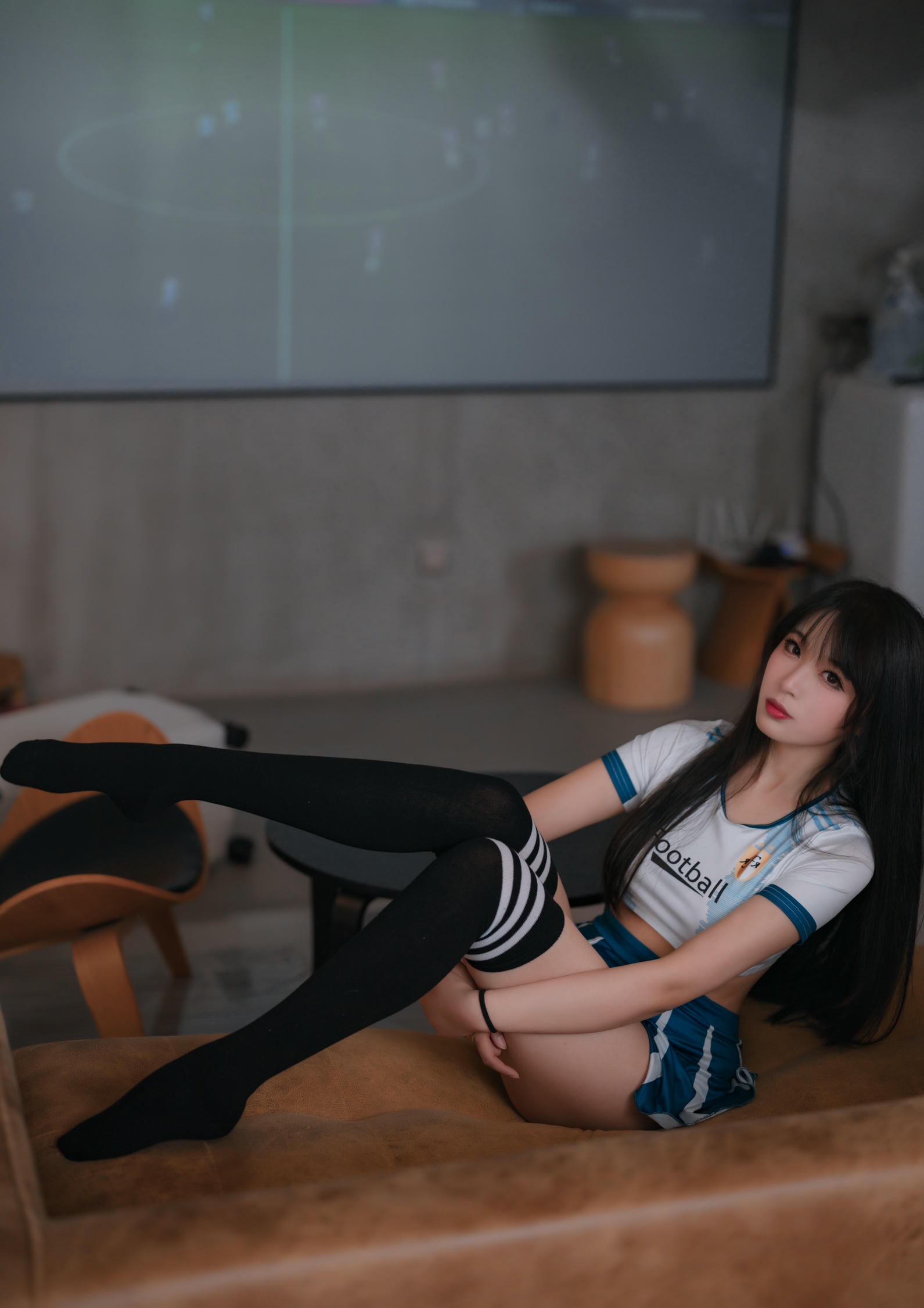 轩萧学姐 NO.042 足球宝贝 [64P1V 253MB]_第1集