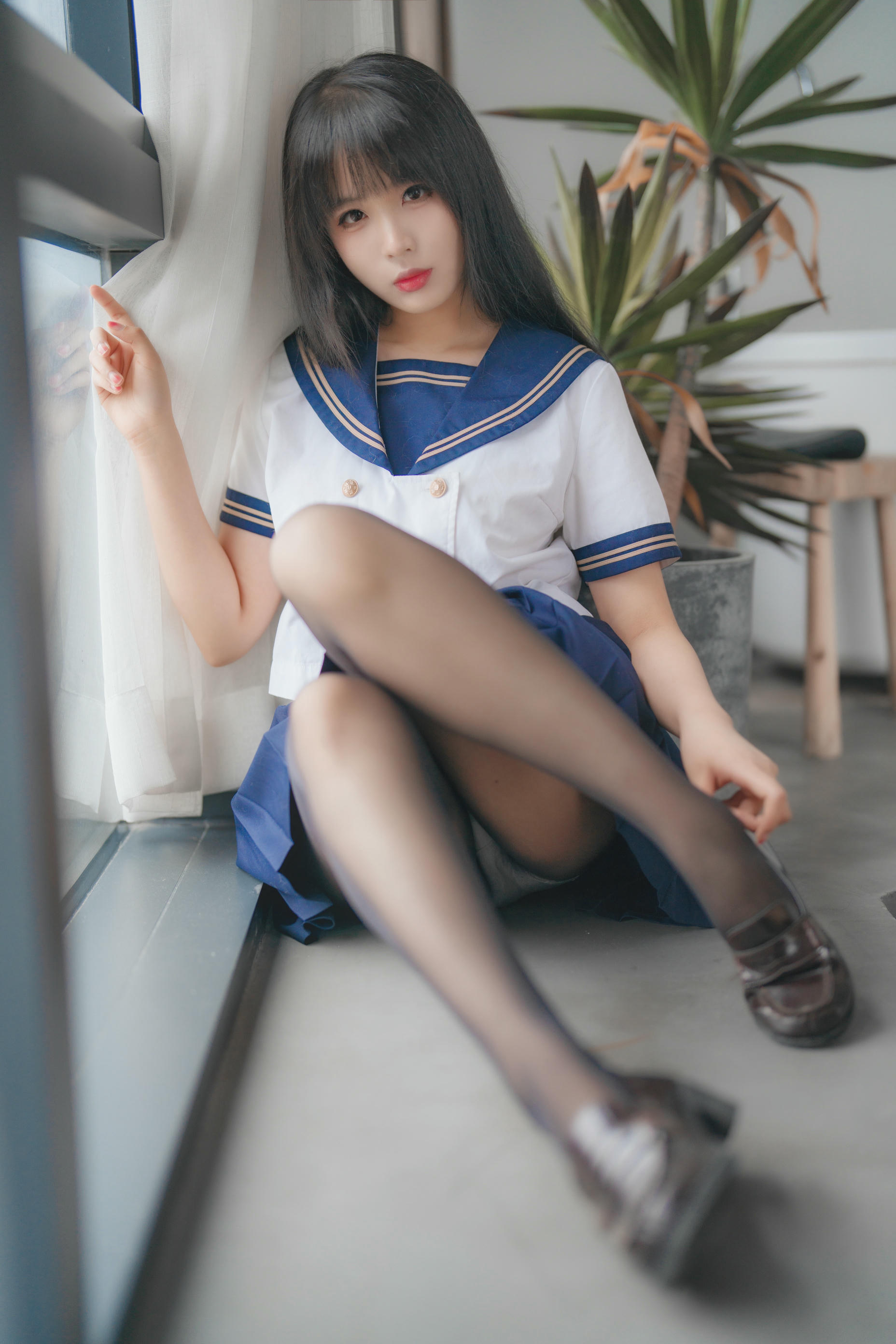 轩萧学姐 NO.043 5月舰长 黑丝jk [32P 112MB]_第1集