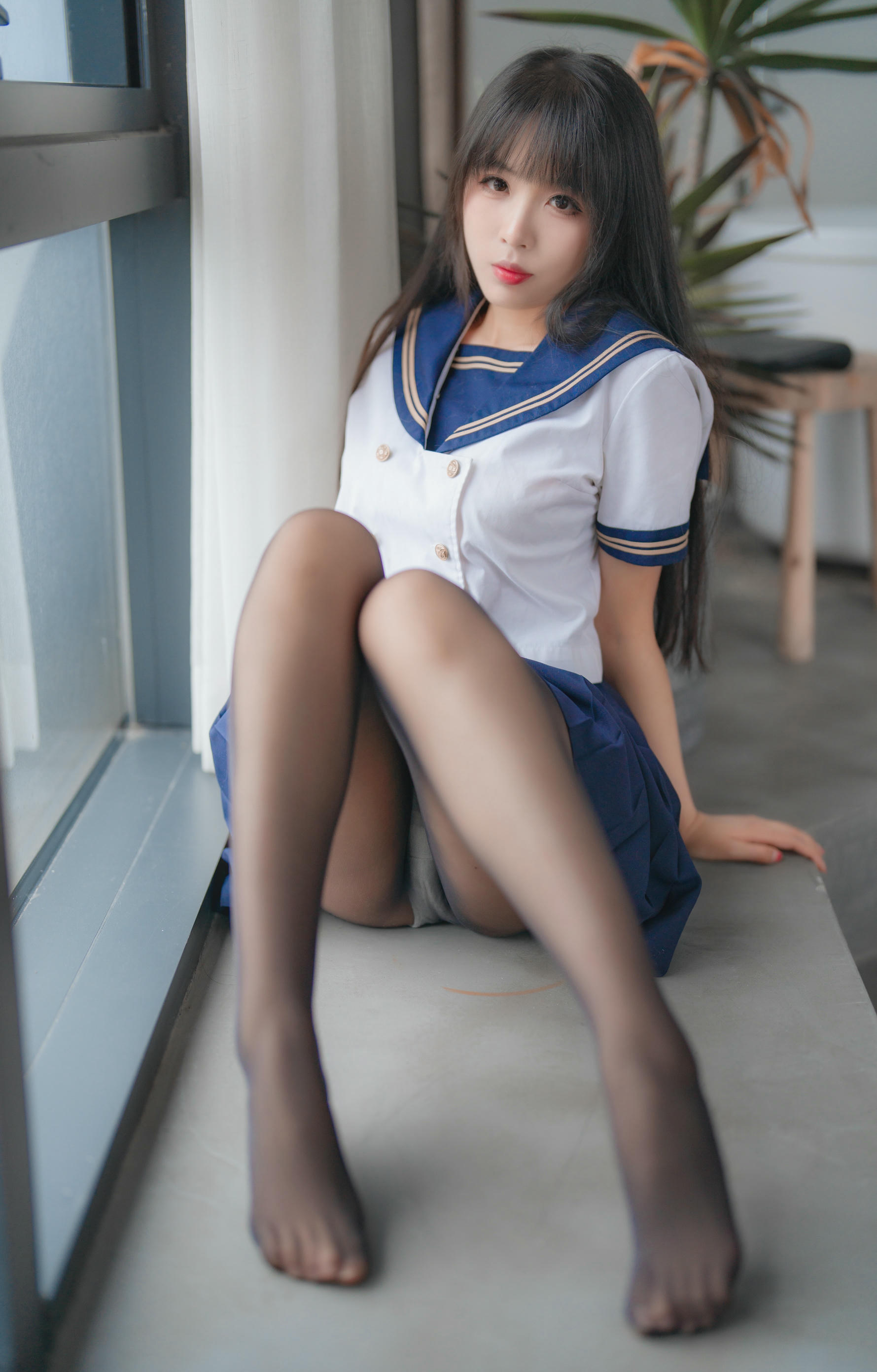 轩萧学姐 NO.043 5月舰长 黑丝jk [32P 112MB]_第1集