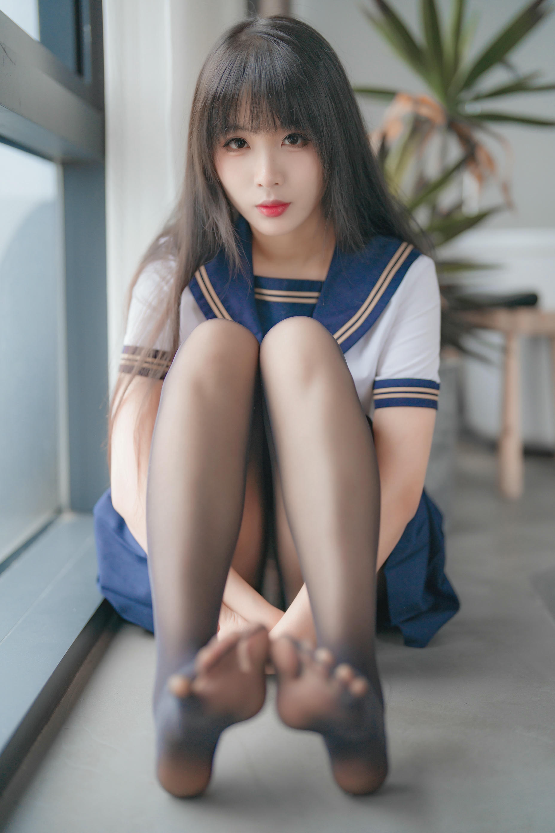 轩萧学姐 NO.043 5月舰长 黑丝jk [32P 112MB]_第1集