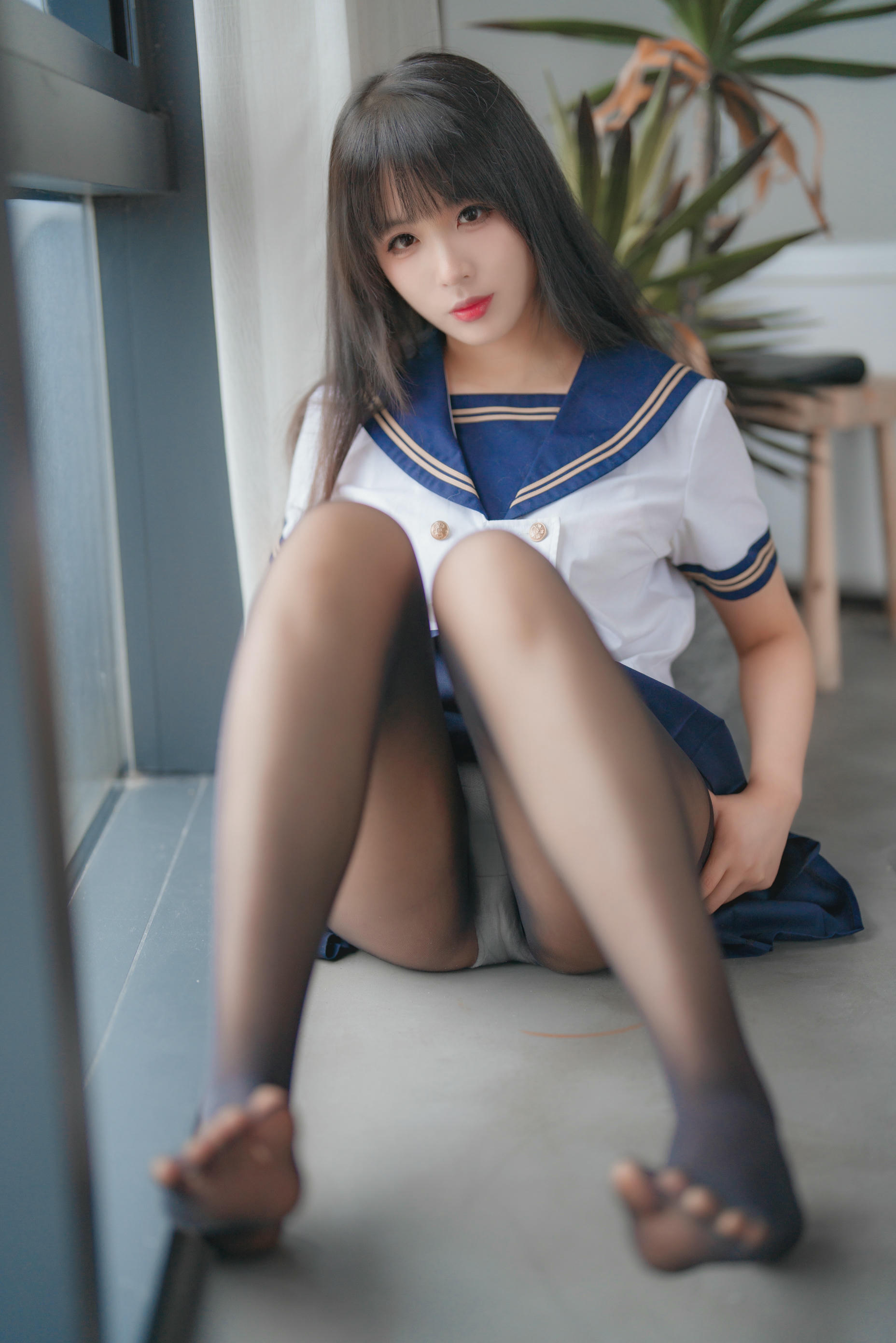 轩萧学姐 NO.043 5月舰长 黑丝jk [32P 112MB]_第1集