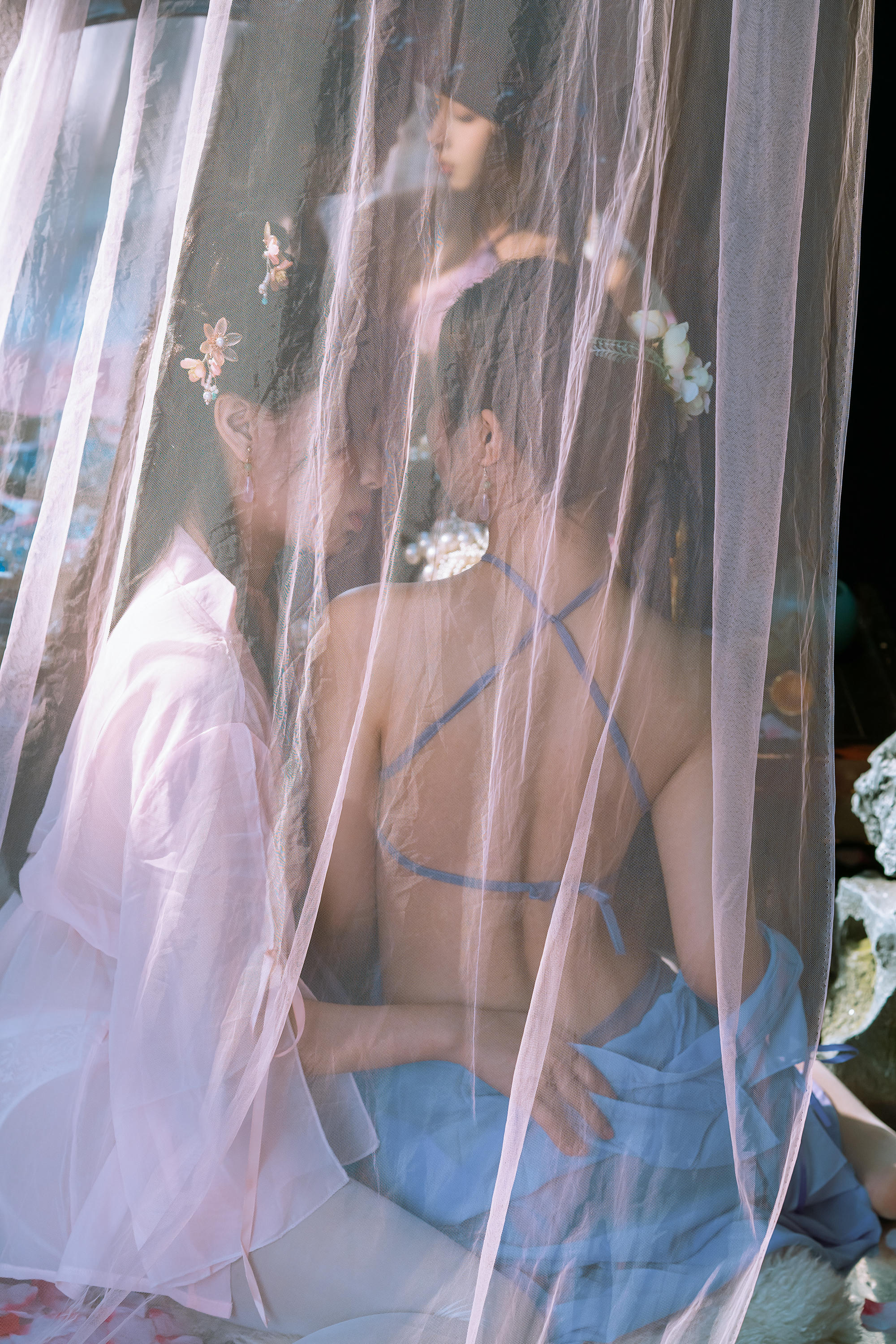 轩萧学姐 NO.054 奶桃桃&轩萧学姐 绸缎 [22P1V 325MB]_第1集