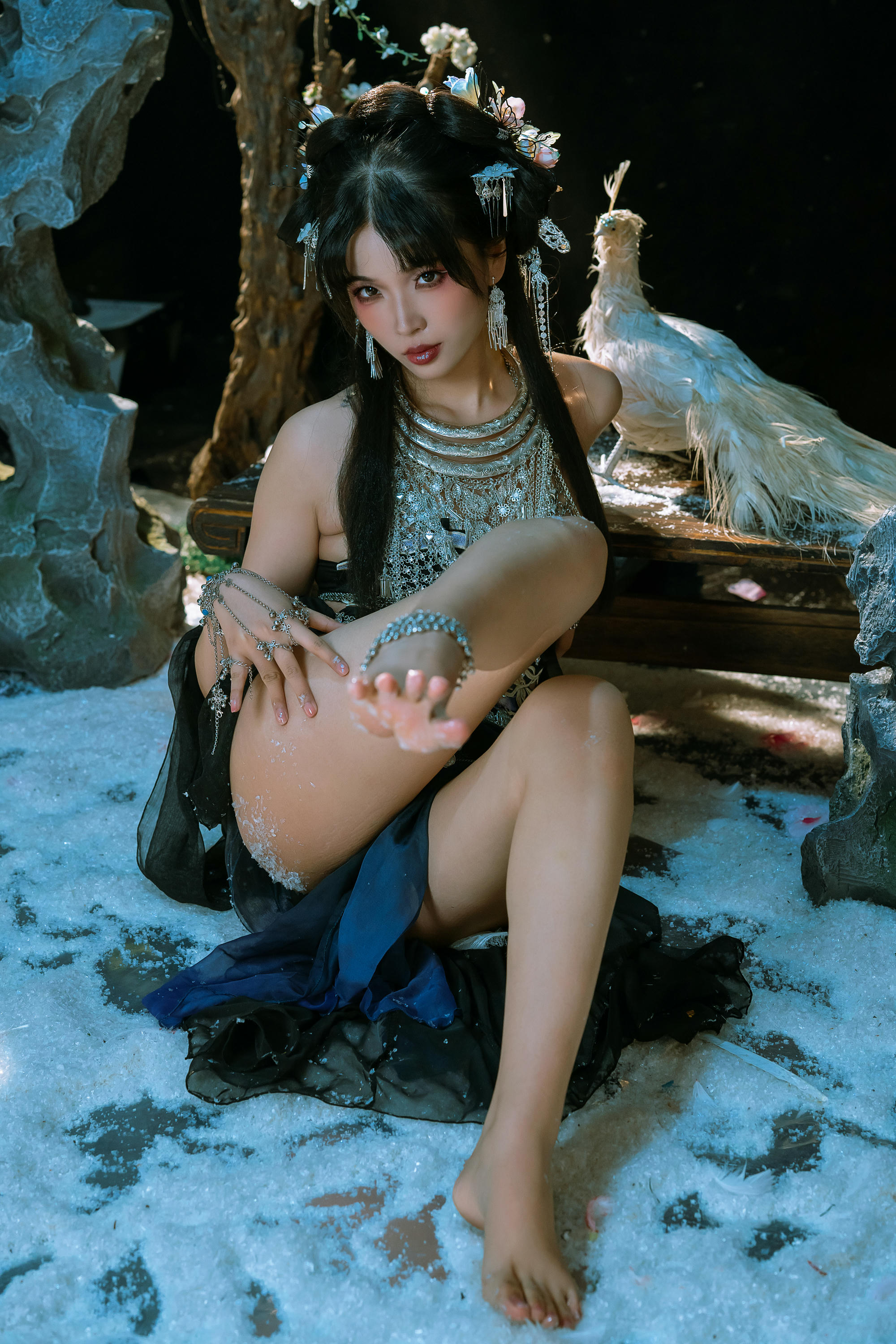 轩萧学姐 NO.056 奶桃桃&轩萧学姐 苗疆少女 [24P1V 403MB]_第1集