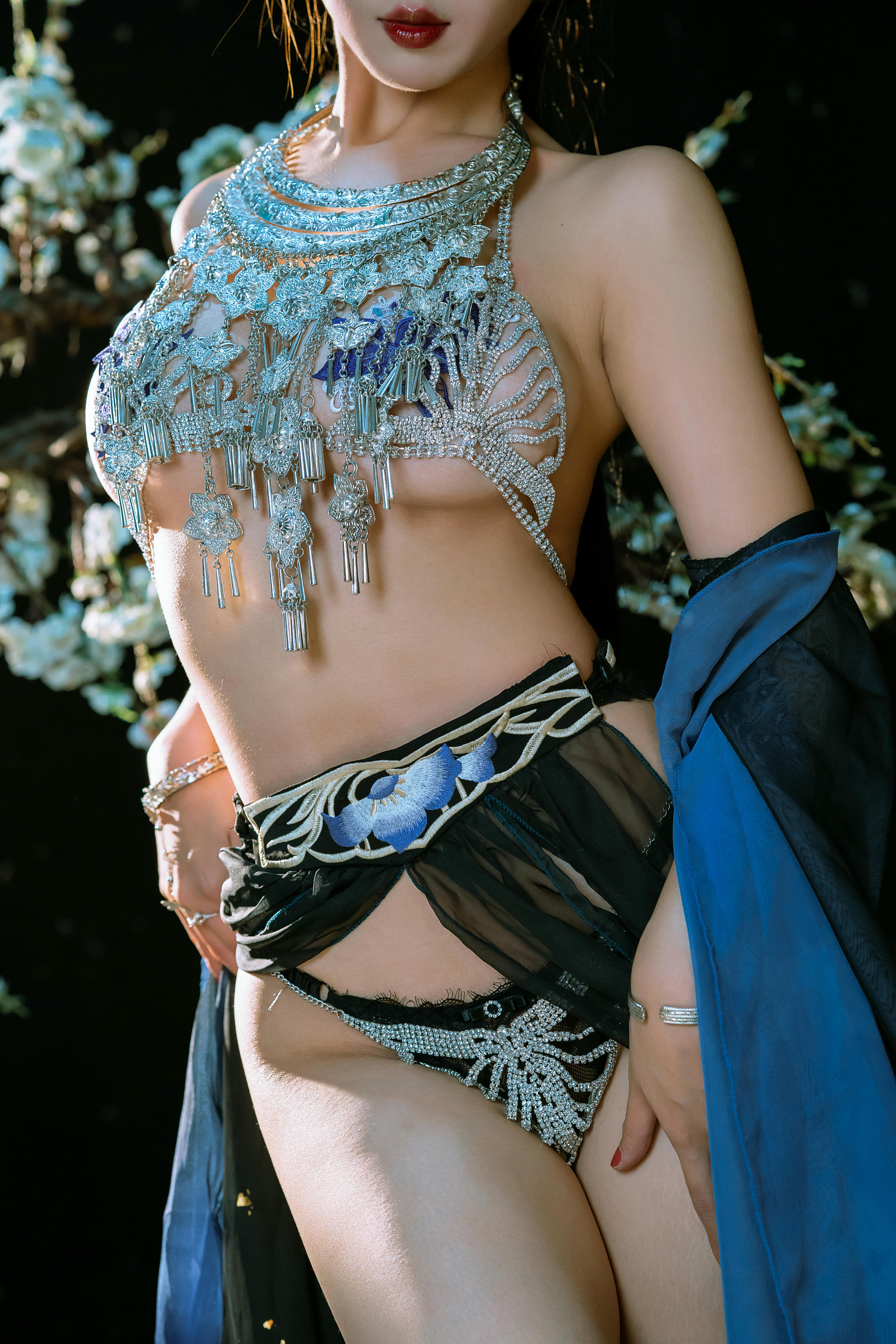 轩萧学姐 NO.059 奶桃桃&轩萧学姐 朝开暮落-下 [117P+5V／5.81GB]_第1集