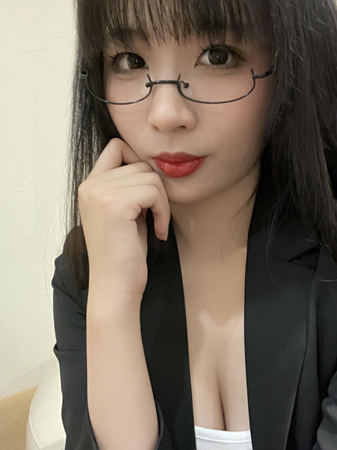 轩萧学姐 NO.067 下班后的OL [72P／255MB]-ZP_第1集