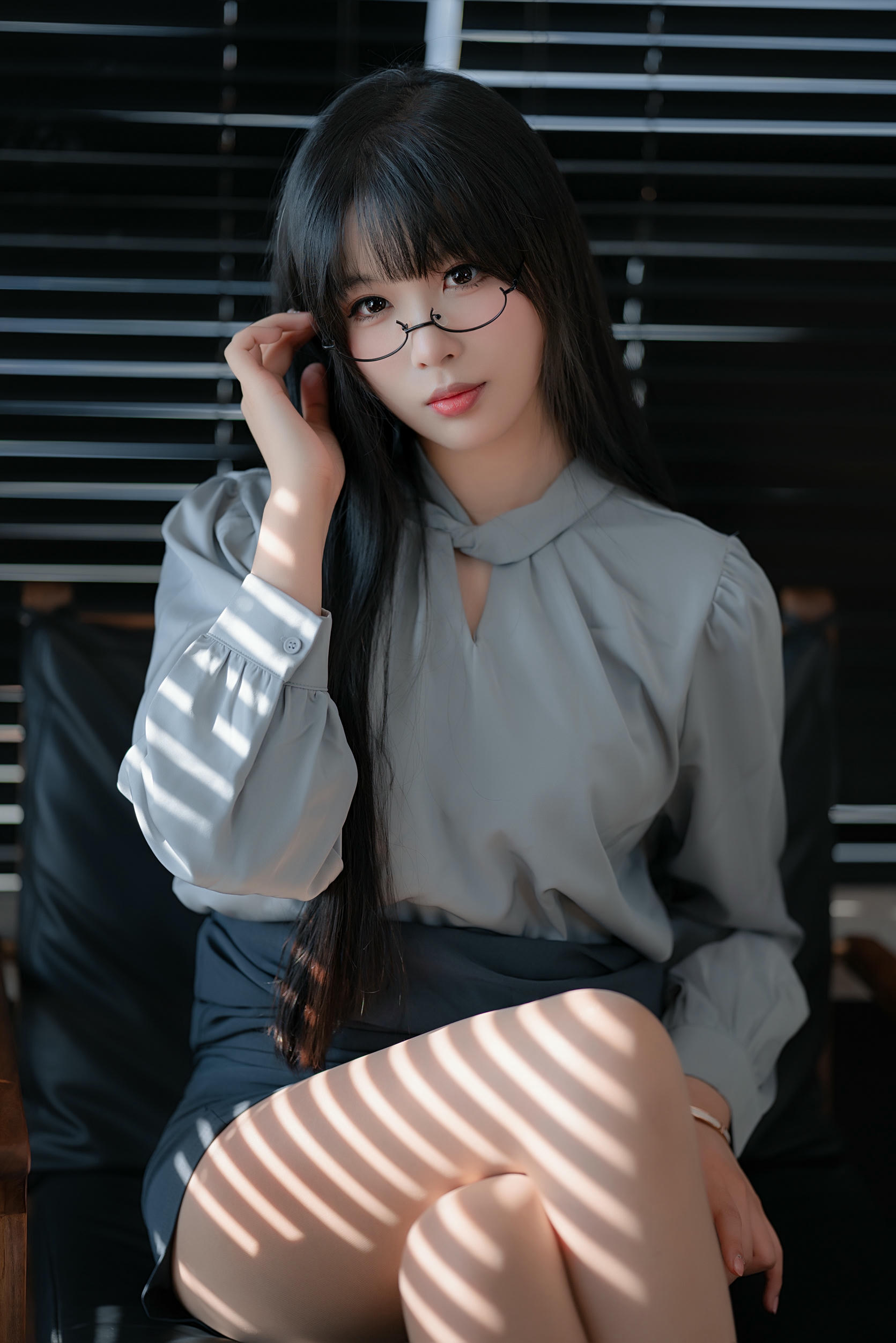 轩萧学姐 NO.069 蓝裙OL [190P4V 1.49GB]-蓝裙ol黑丝+肉丝-肉丝_第4集