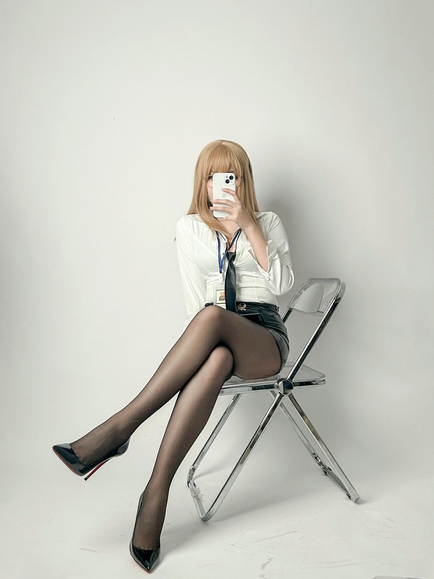 轩萧学姐 NO.073 艾玛OL[176P2V-825MB]-自拍_第1集