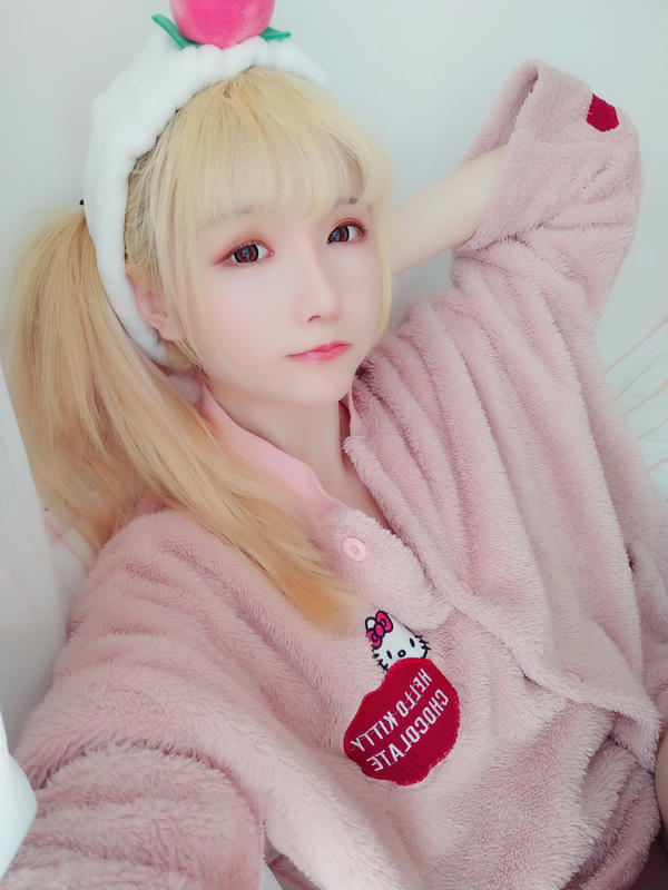 星之迟迟 - VOL.01 粉红泡泡包 [56P-56MB]-桃味KITTY（16P）_第1集