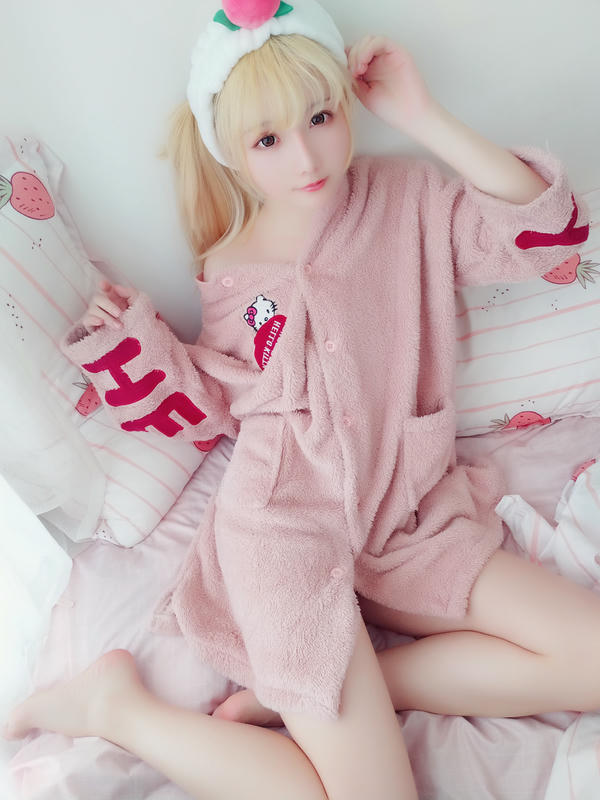 星之迟迟 - VOL.01 粉红泡泡包 [56P-56MB]-桃味KITTY（16P）_第1集