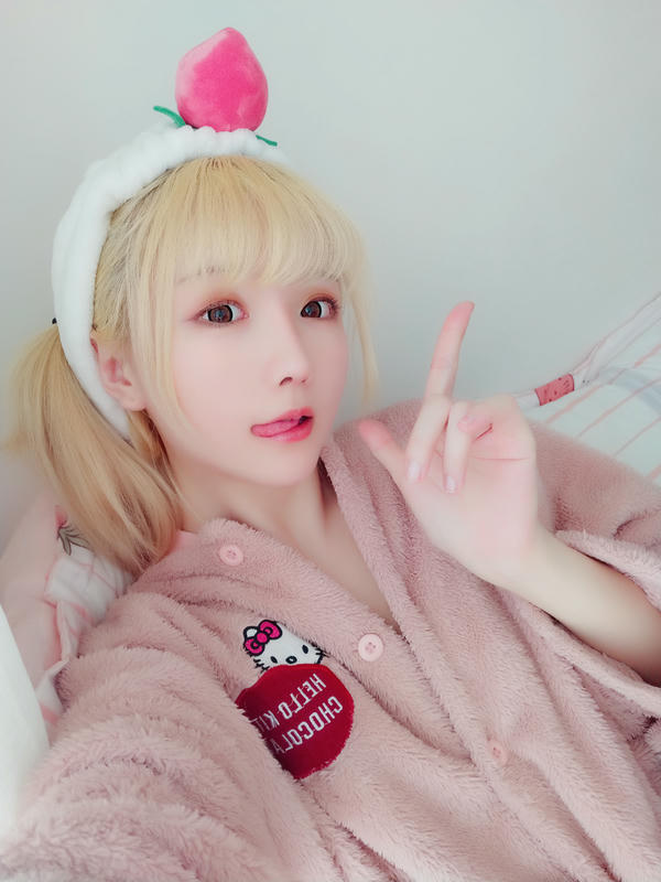 星之迟迟 - VOL.01 粉红泡泡包 [56P-56MB]-桃味KITTY（16P）_第1集