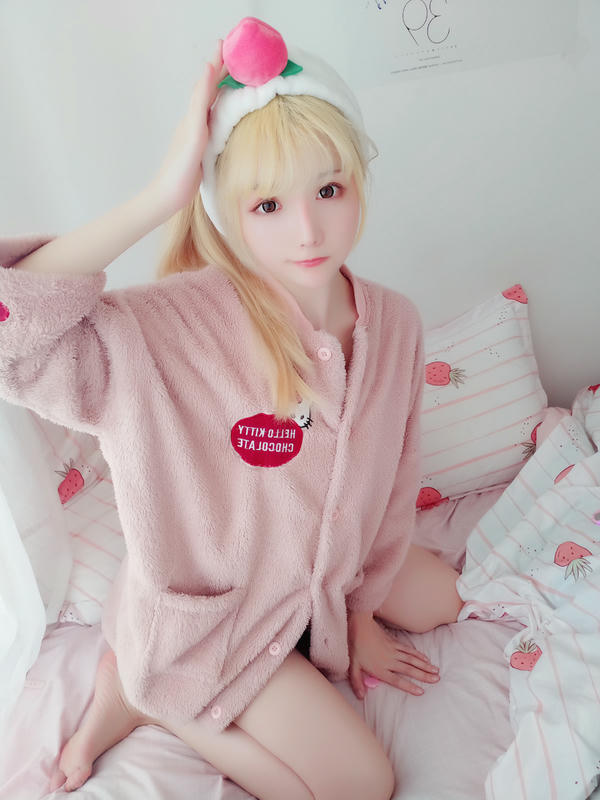 星之迟迟 - VOL.01 粉红泡泡包 [56P-56MB]-桃味KITTY（16P）_第1集