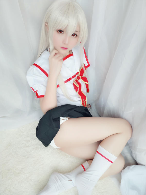 星之迟迟 - VOL.03 伊莉雅同人包 [60P-49MB]-伊莉雅制服（60P）_第1集