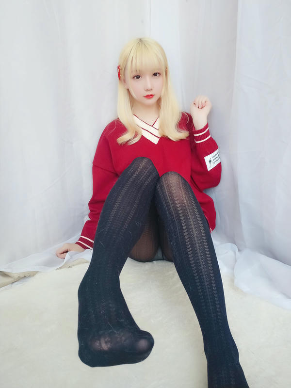 星之迟迟 - VOL.08 玫瑰月光包 [71P-63MB]-玫瑰味黑丝（26P）_第2集