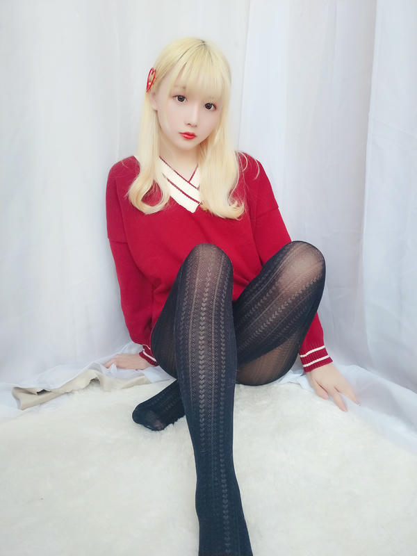 星之迟迟 - VOL.08 玫瑰月光包 [71P-63MB]-玫瑰味黑丝（26P）_第2集