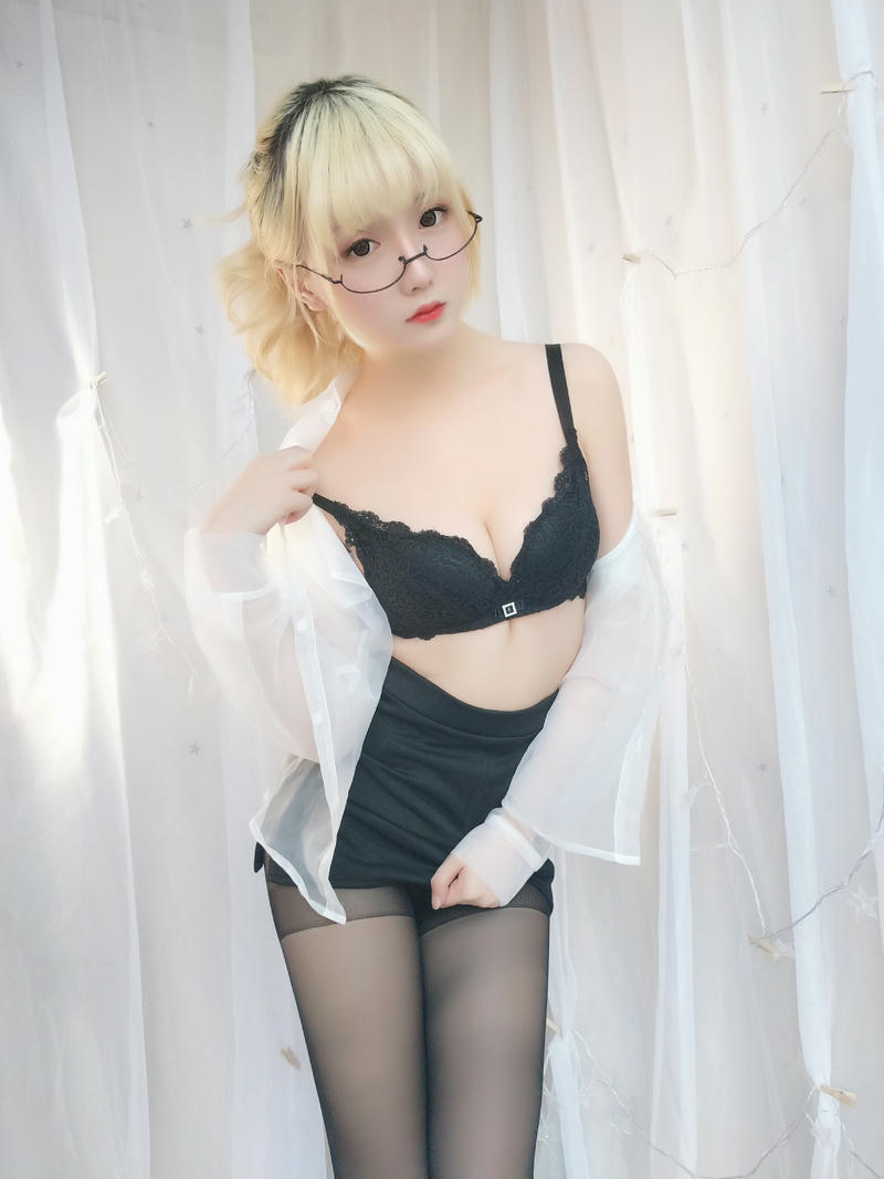 星之迟迟 - VOL.11 今晚加班包 [58P-101MB]-今晚加班（58P）_第2集