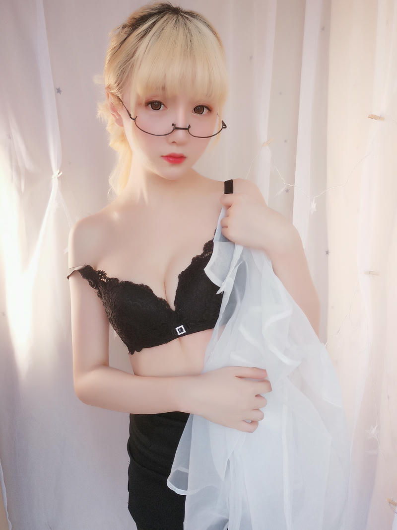 星之迟迟 - VOL.11 今晚加班包 [58P-101MB]-今晚加班（58P）_第3集