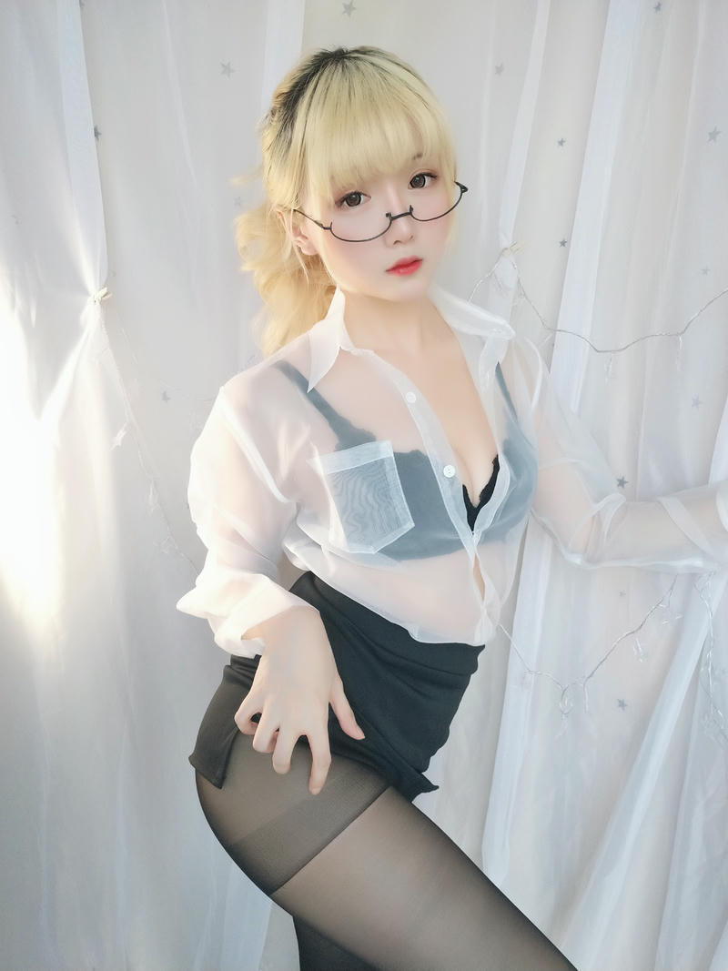 星之迟迟 - VOL.11 今晚加班包 [58P-101MB]-今晚加班（58P）_第1集