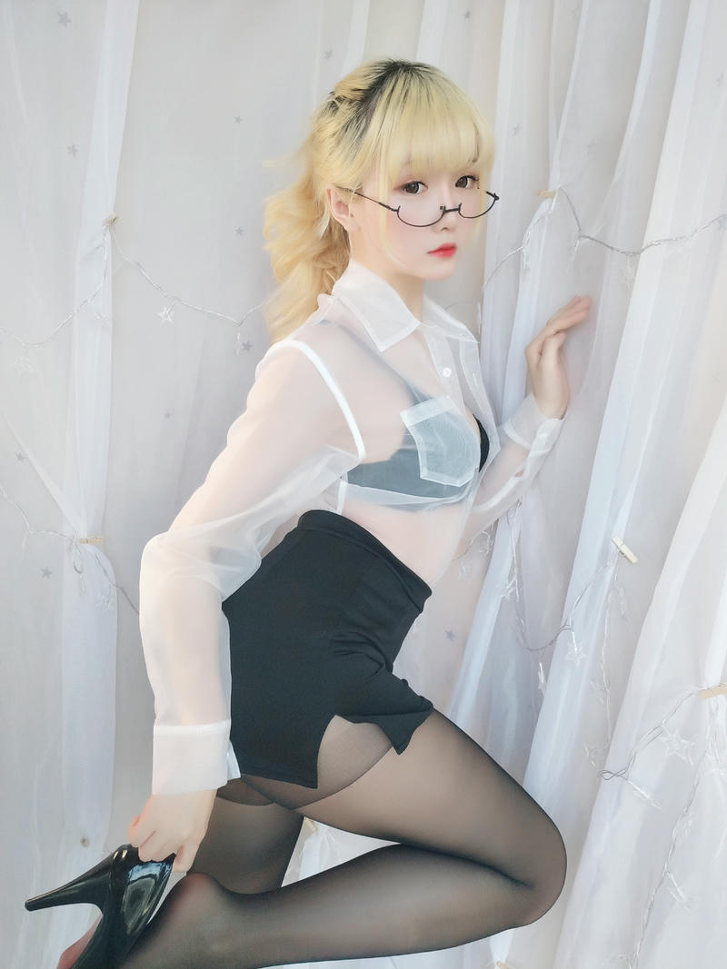 星之迟迟 - VOL.11 今晚加班包 [58P-101MB]-今晚加班（58P）_第1集