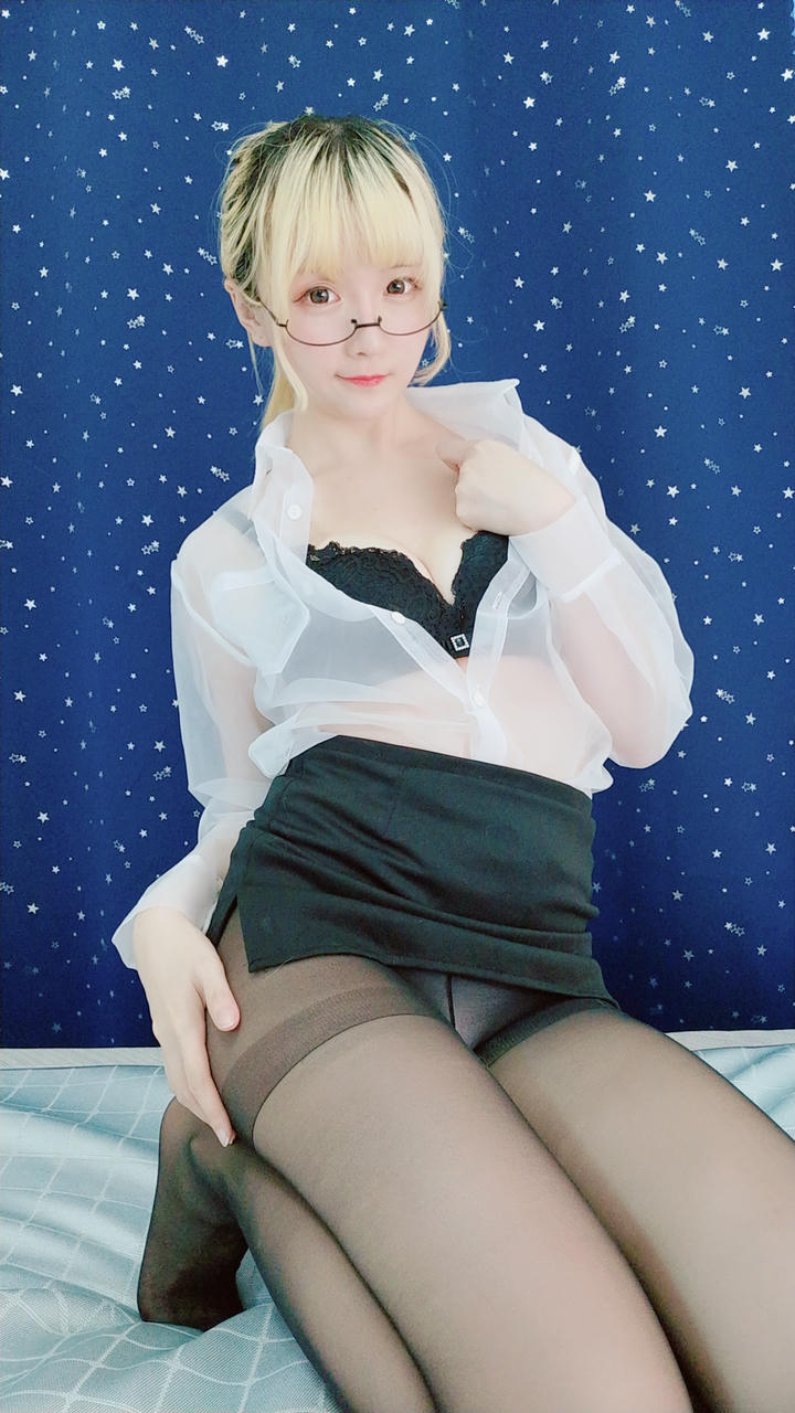 星之迟迟 - 定制01 6-20 黑丝 [75P5V-916MB]_第2集