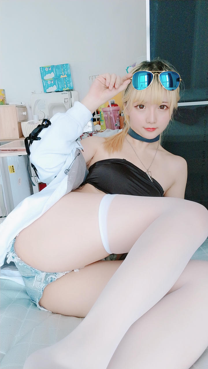 星之迟迟 - 定制03 6-21 莉莉丝 [60P2V-301MB]_第2集