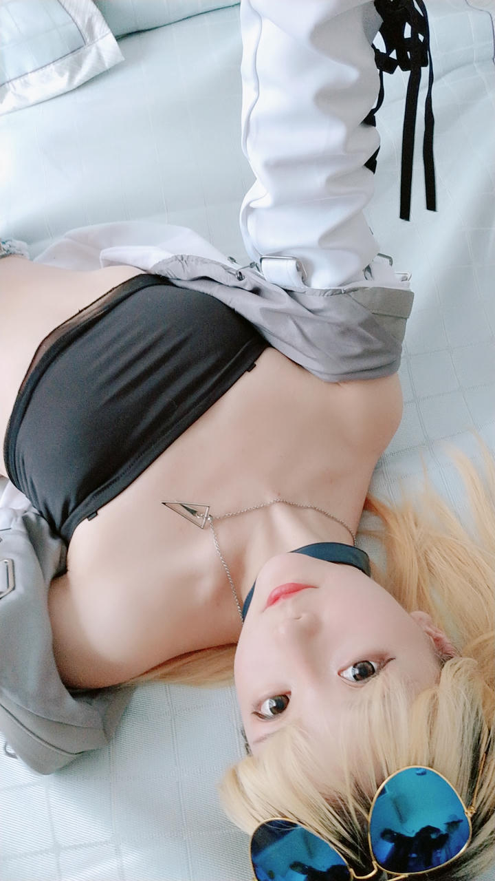 星之迟迟 - 定制03 6-21 莉莉丝 [60P2V-301MB]_第2集