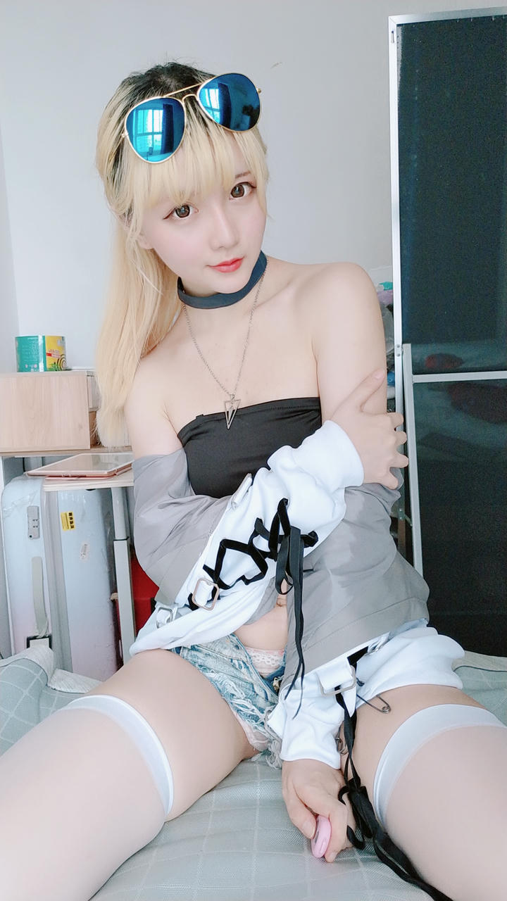 星之迟迟 - 定制03 6-21 莉莉丝 [60P2V-301MB]_第1集