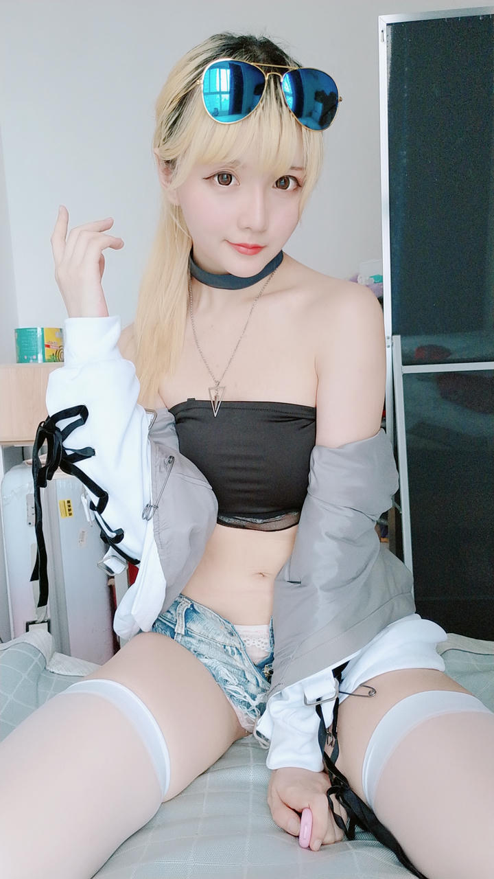 星之迟迟 - 定制03 6-21 莉莉丝 [60P2V-301MB]_第1集