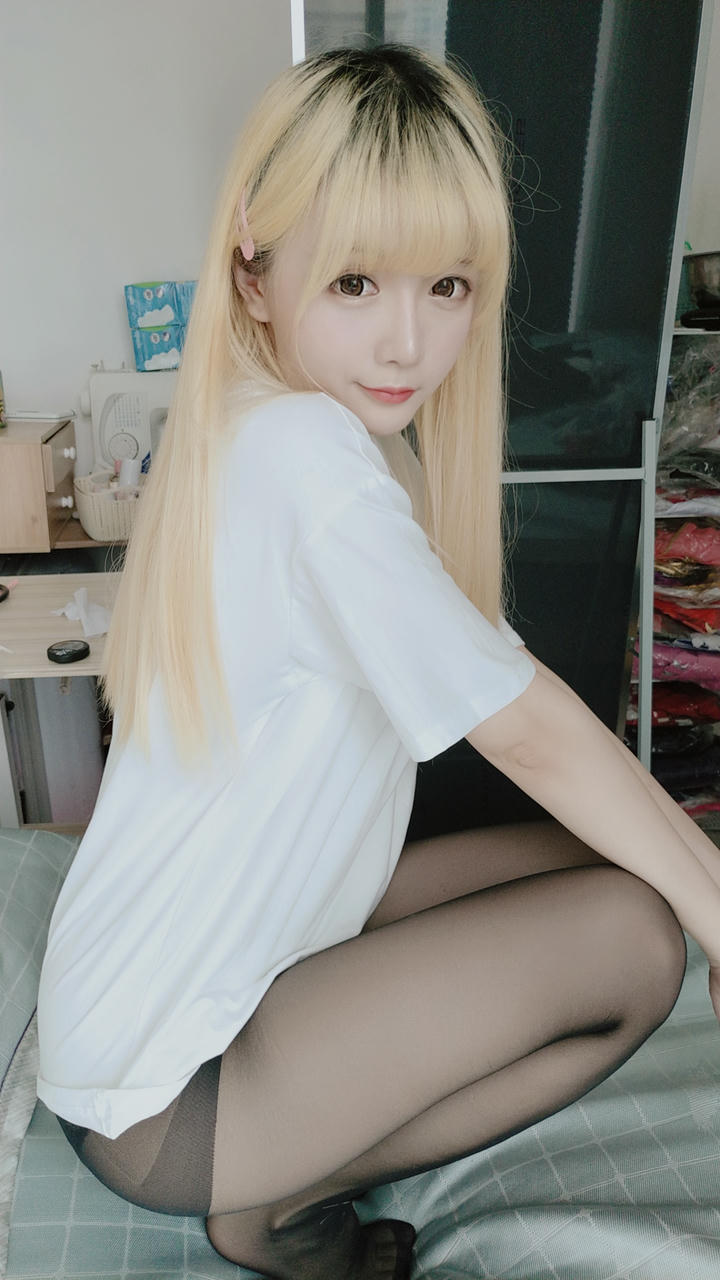 星之迟迟 - 定制05 6-22 白T恤 [62P2V-501MB]_第1集