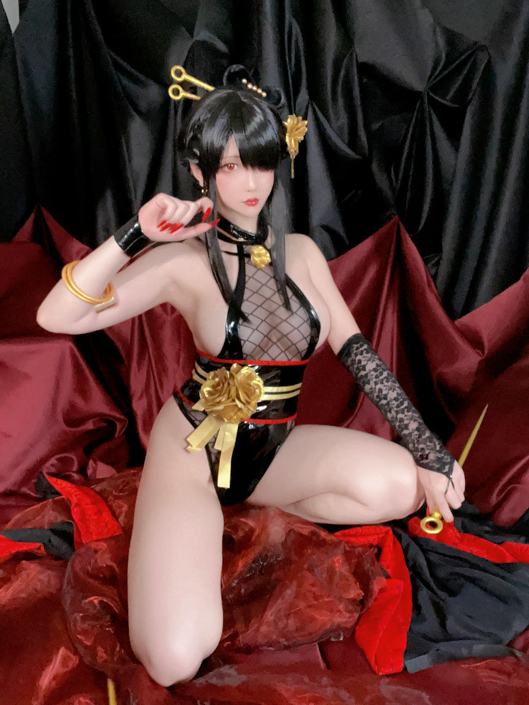 星之迟迟 NO.181 约尔-圣诞3 [78P2V 1.67GB]_第4集