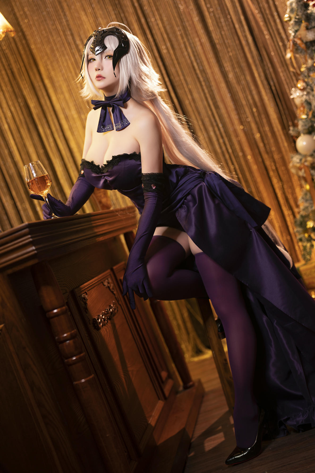 星之迟迟 NO.182 圣诞赠品-黑贞 [41P 258MB]_第1集