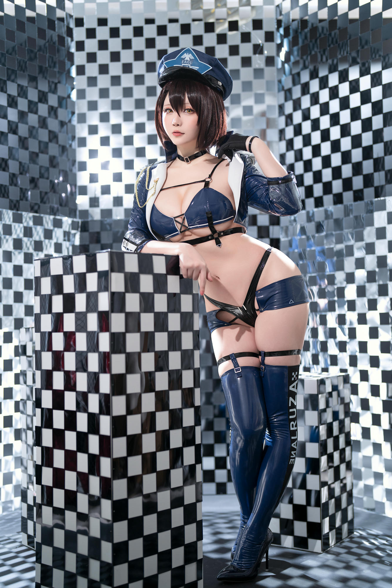 星之迟迟 NO.185 2023 3月计划B 碧蓝航线 巴尔的摩赛车服 [51P1V 379MB]_第1集