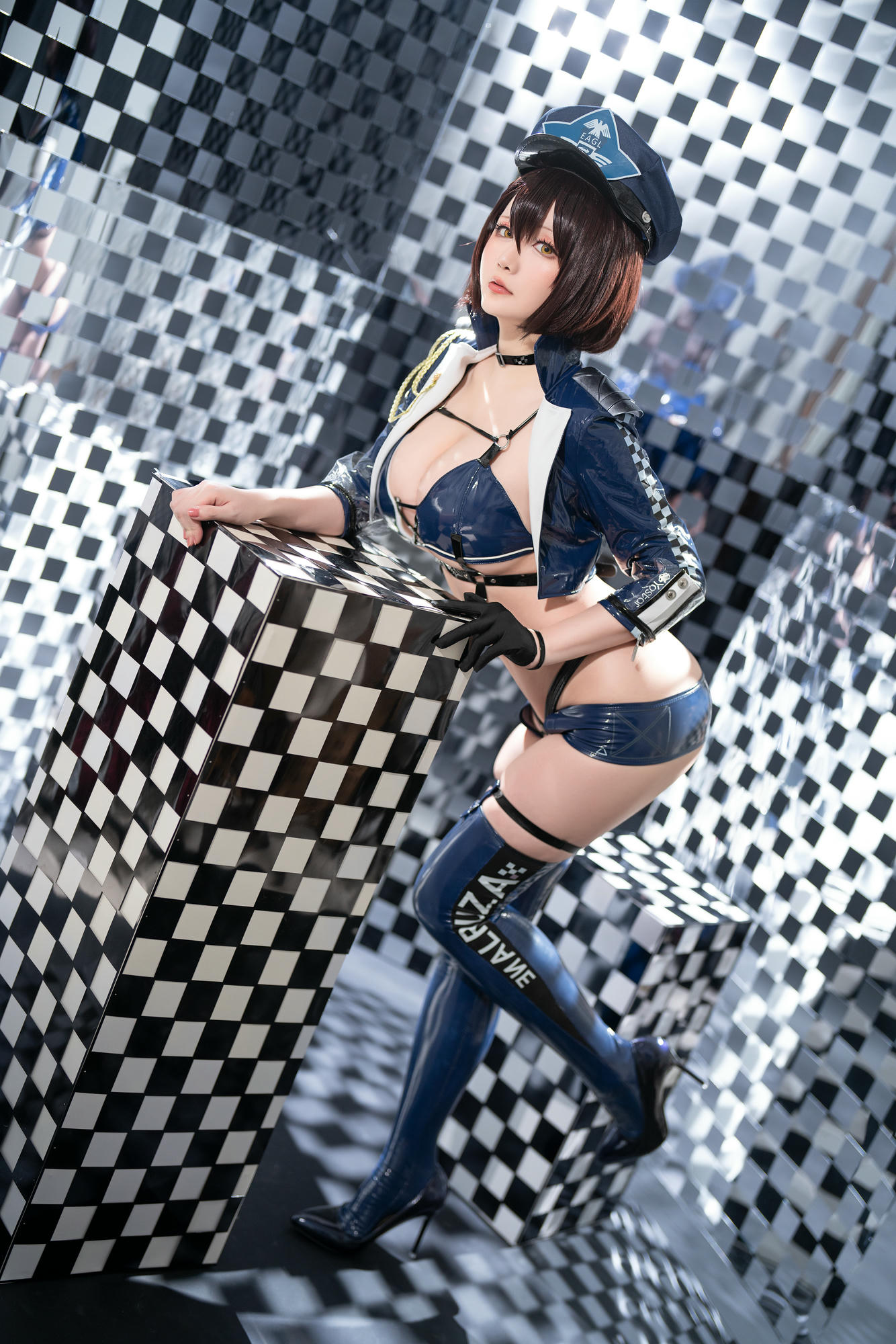 星之迟迟 NO.185 2023 3月计划B 碧蓝航线 巴尔的摩赛车服 [51P1V 379MB]_第1集