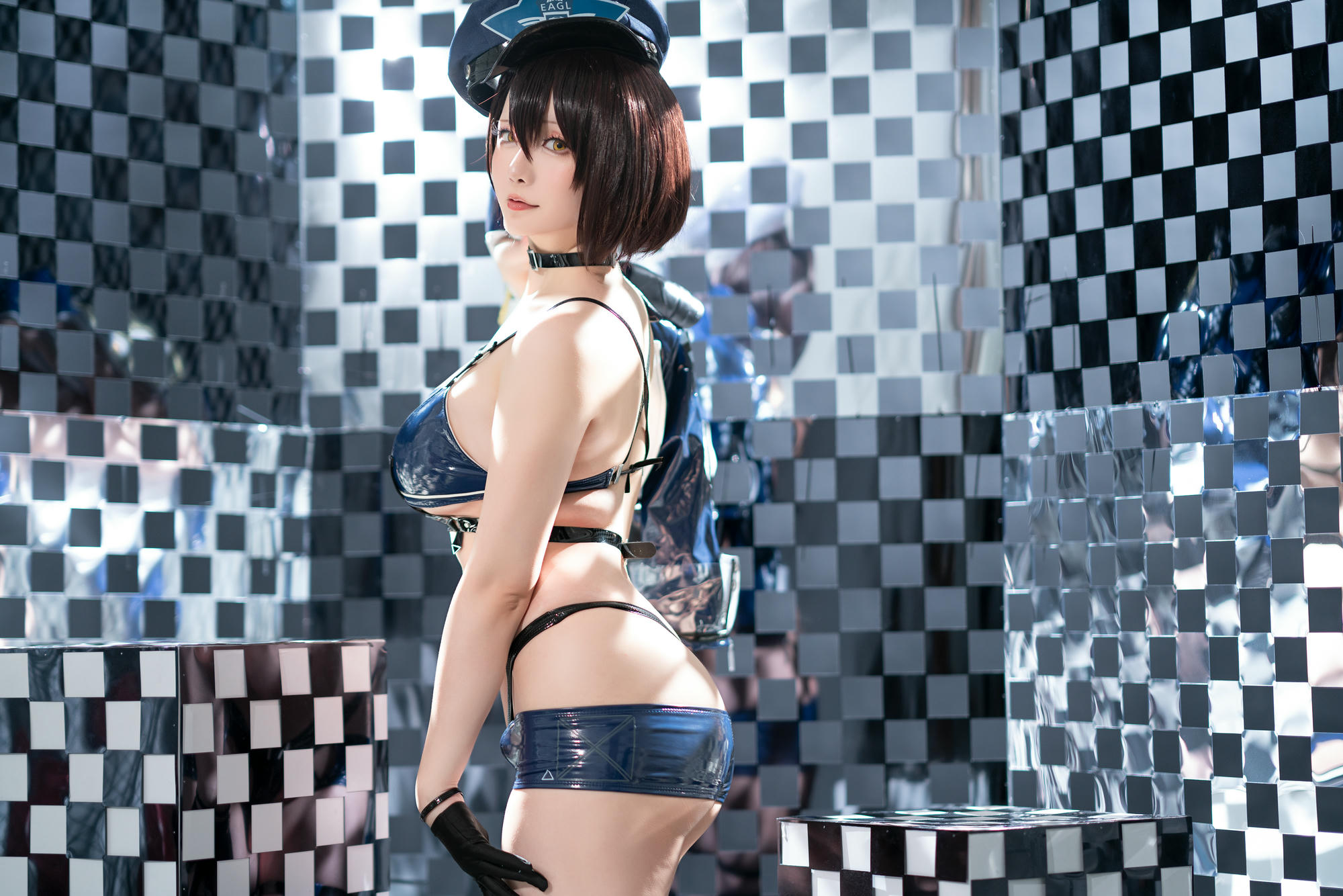 星之迟迟 NO.185 2023 3月计划B 碧蓝航线 巴尔的摩赛车服 [51P1V 379MB]_第2集