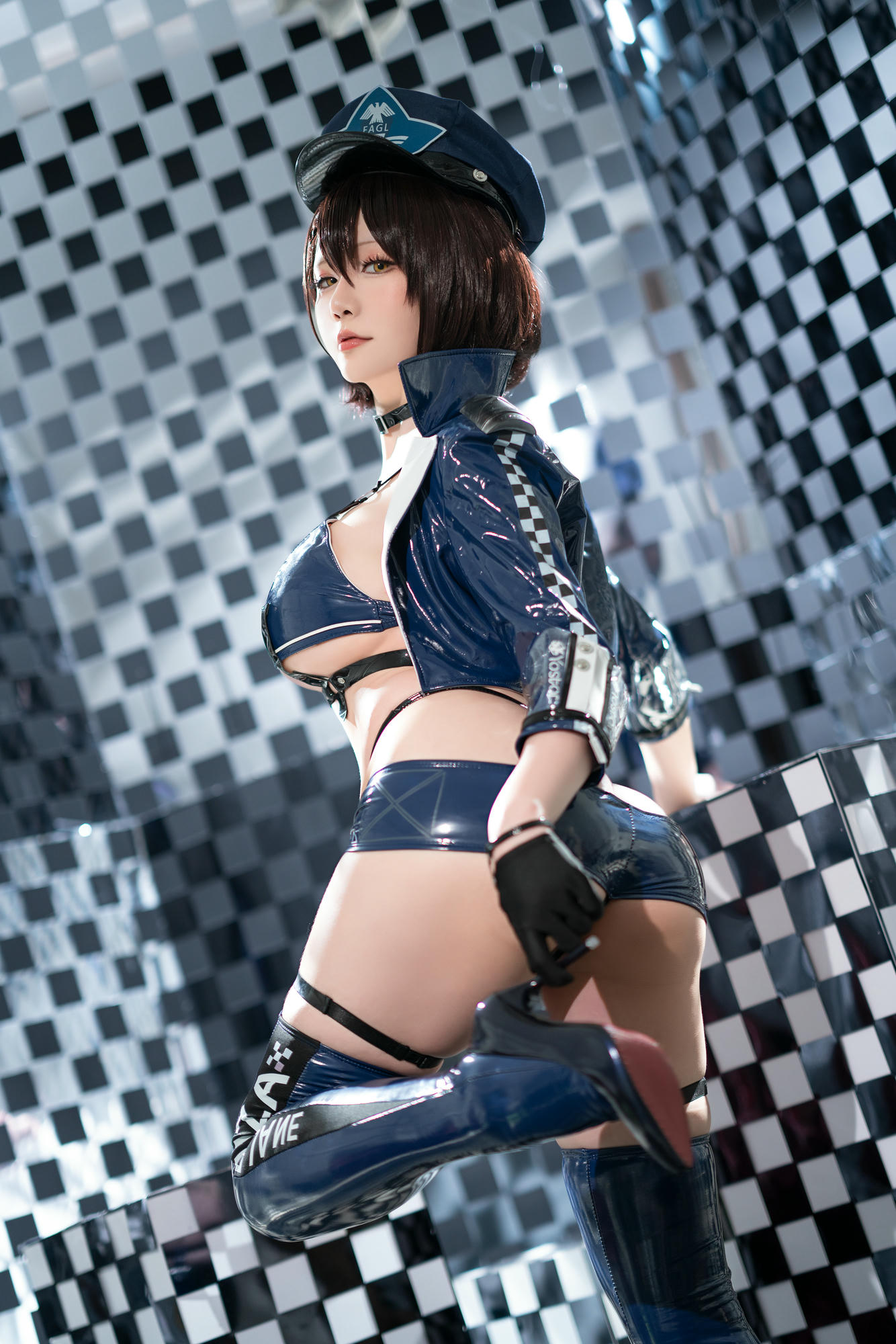 星之迟迟 NO.185 2023 3月计划B 碧蓝航线 巴尔的摩赛车服 [51P1V 379MB]_第1集