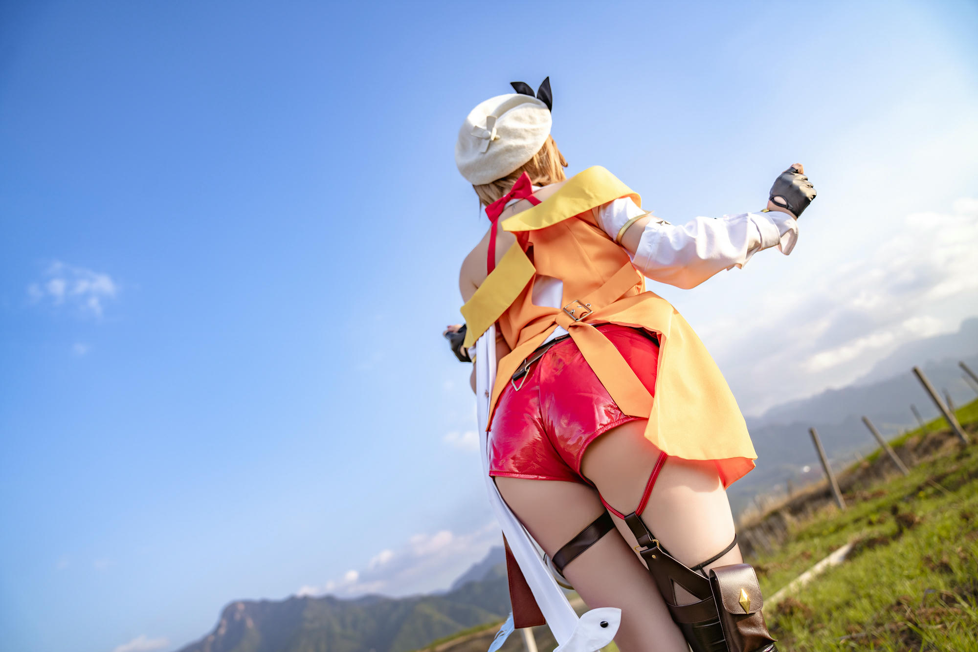 星之迟迟 NO.189 2023 4月计划A 莱莎的炼金工坊2-莱莎 [38P 210MB]_第1集