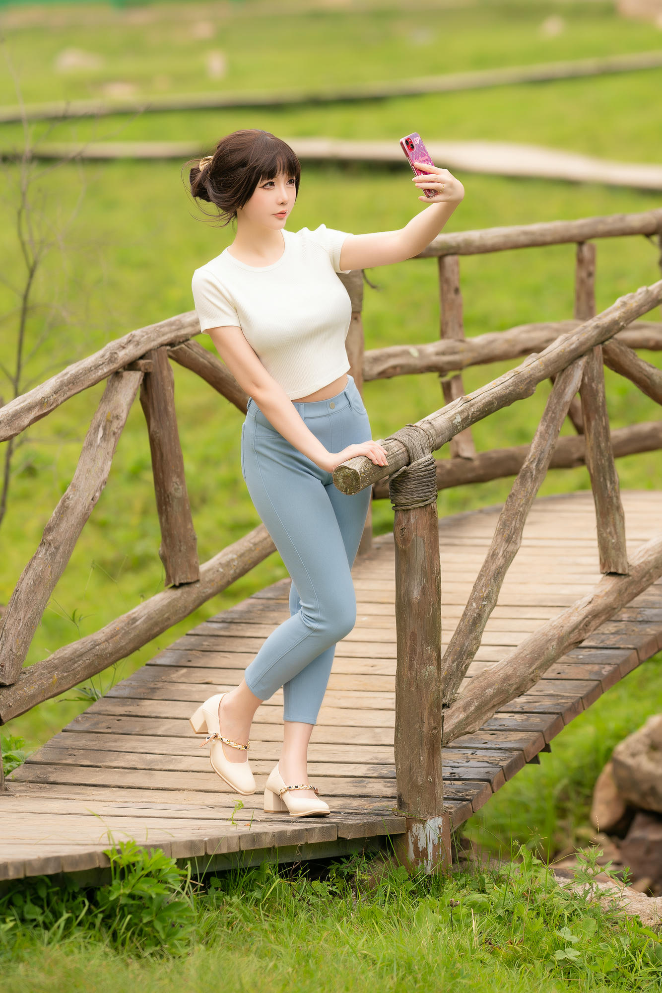 星之迟迟 NO.200 2023 5月 户外 微风[56P-354.1M]_第1集