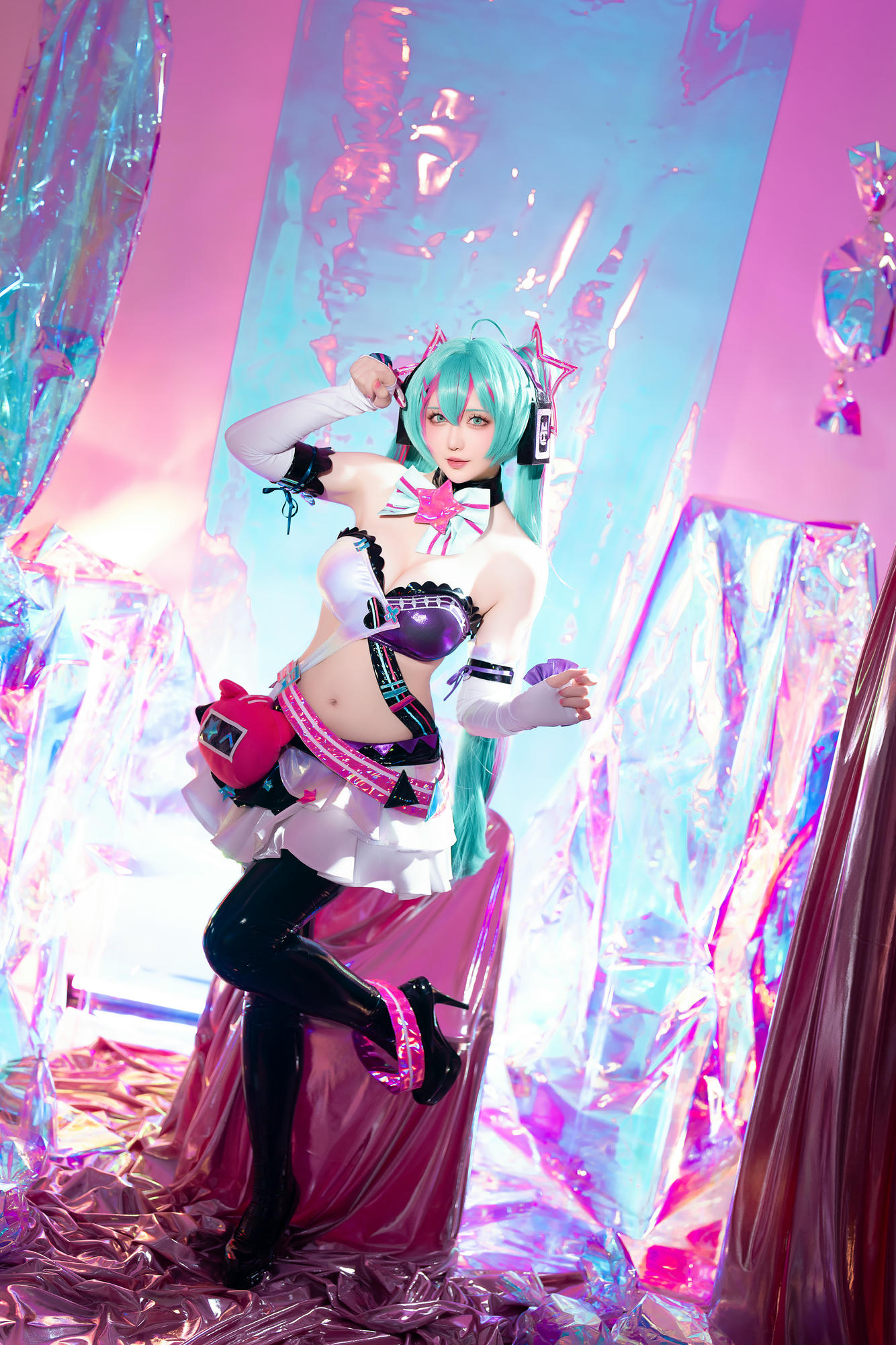 星之迟迟 NO.261 2024-7-B Miku初音未来 喵斯快跑 [73P1V 2.23GB]_第1集