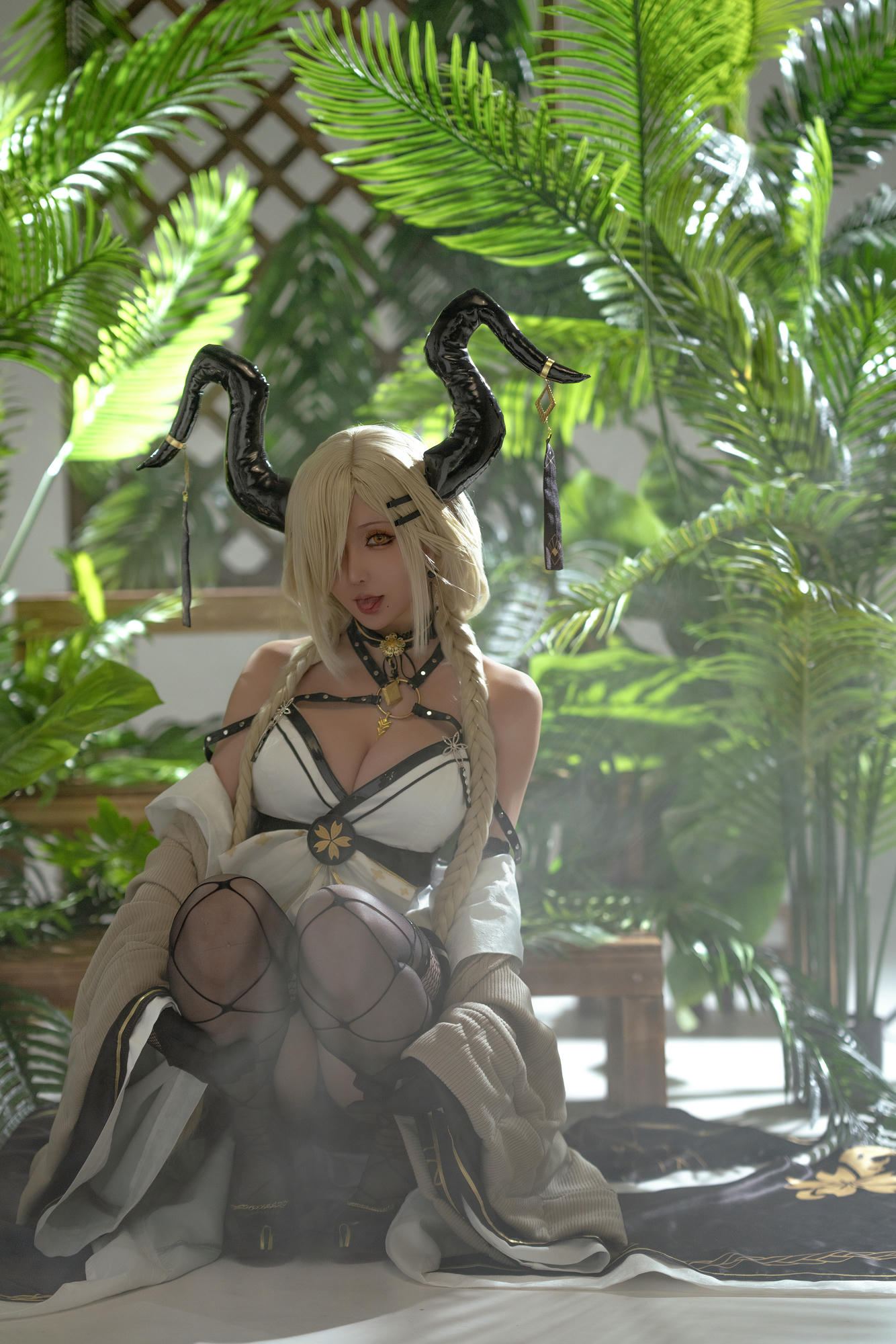 星之迟迟 NO.266 2024-万圣节尾张 [208P2V 3.96GB]_第3集