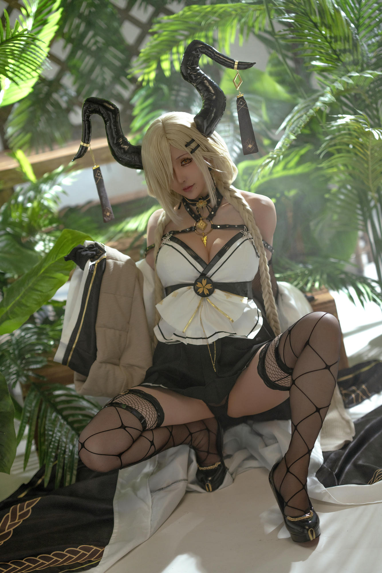 星之迟迟 NO.266 2024-万圣节尾张 [208P2V 3.96GB]_第3集