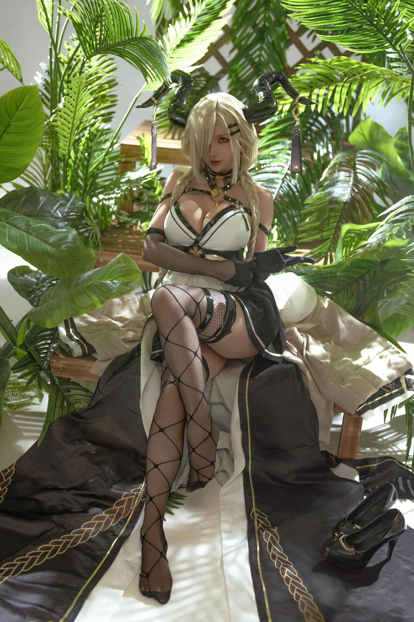 星之迟迟 NO.266 2024-万圣节尾张 [208P2V 3.96GB]_第4集