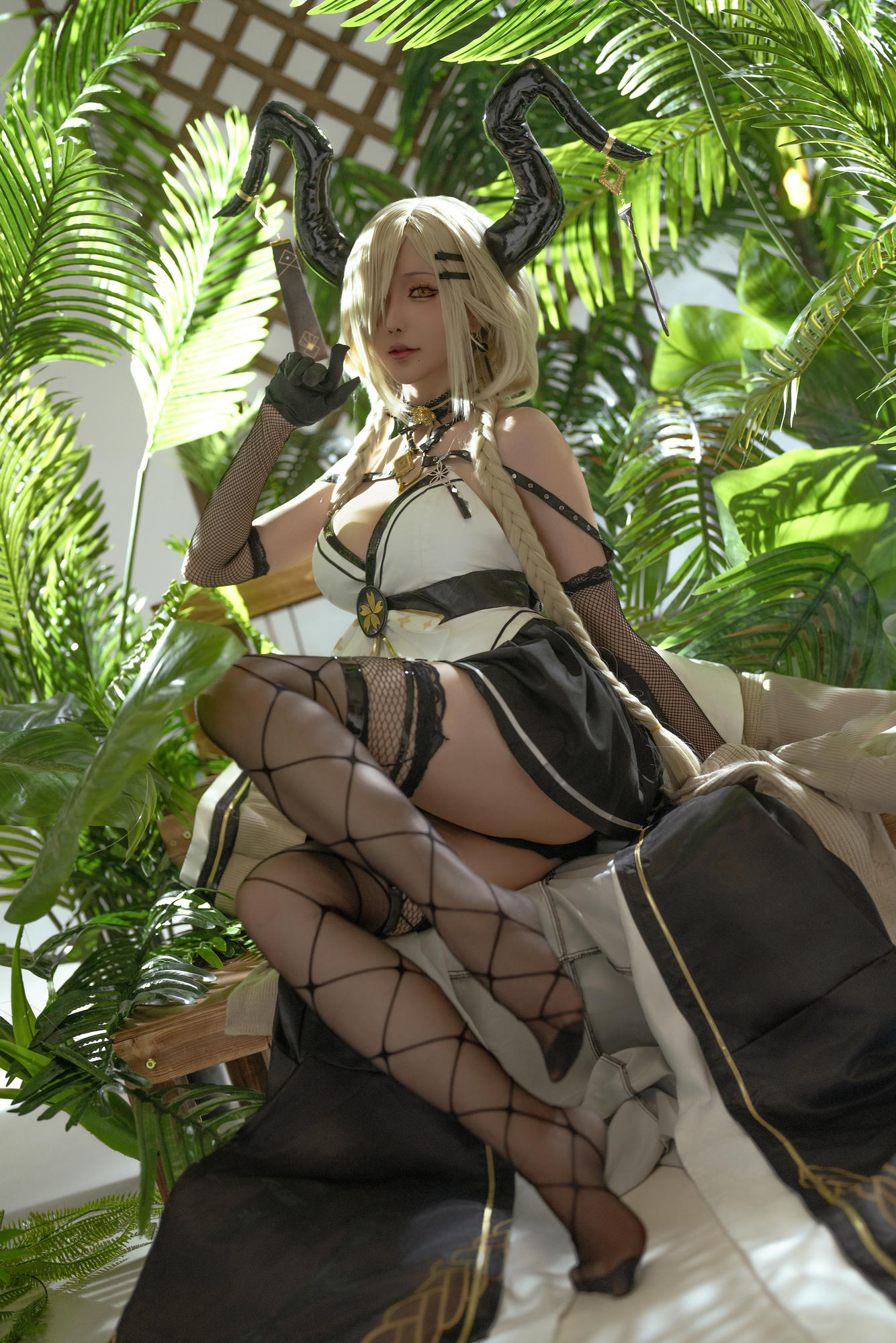 星之迟迟 NO.266 2024-万圣节尾张 [208P2V 3.96GB]_第4集