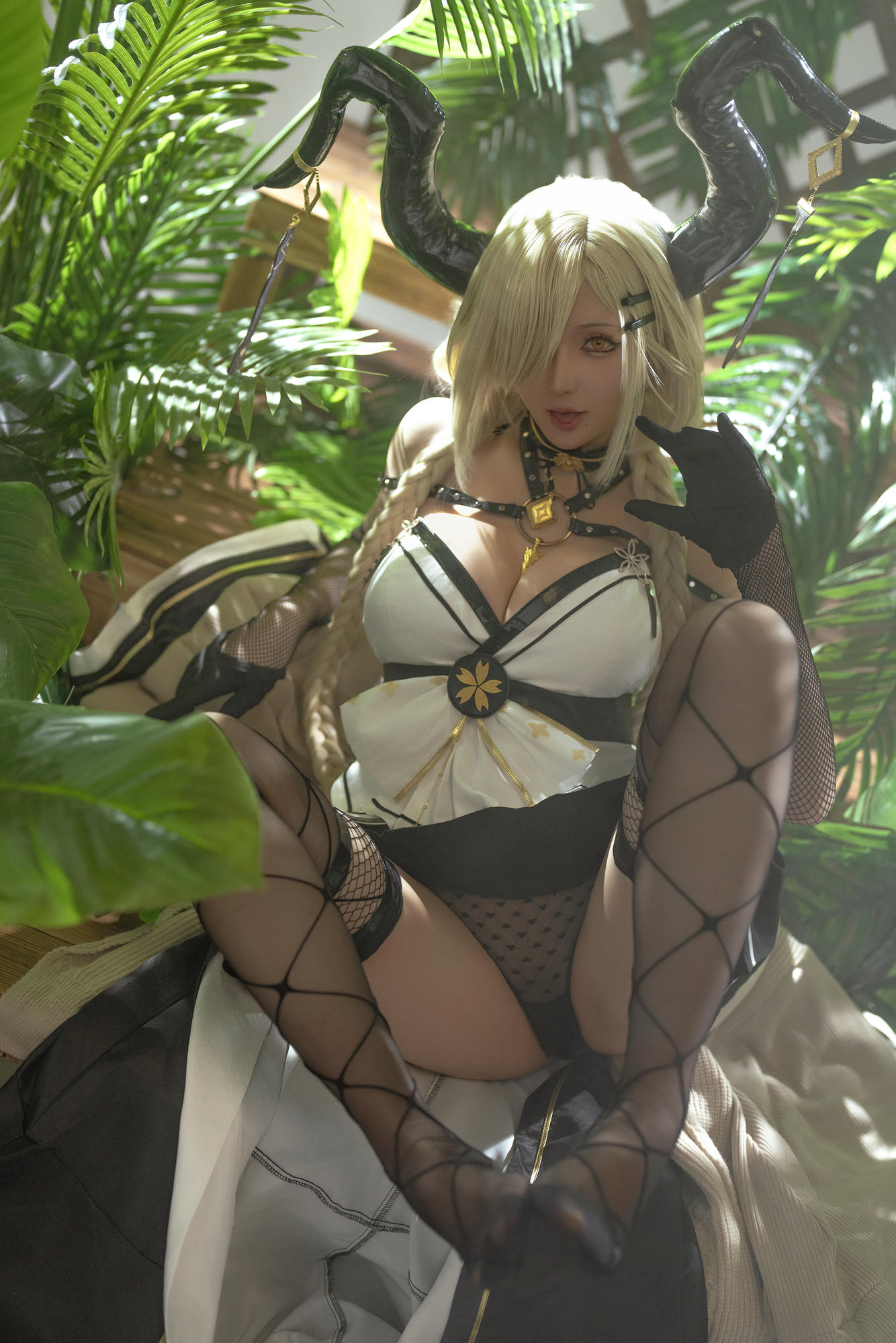 星之迟迟 NO.266 2024-万圣节尾张 [208P2V 3.96GB]_第4集