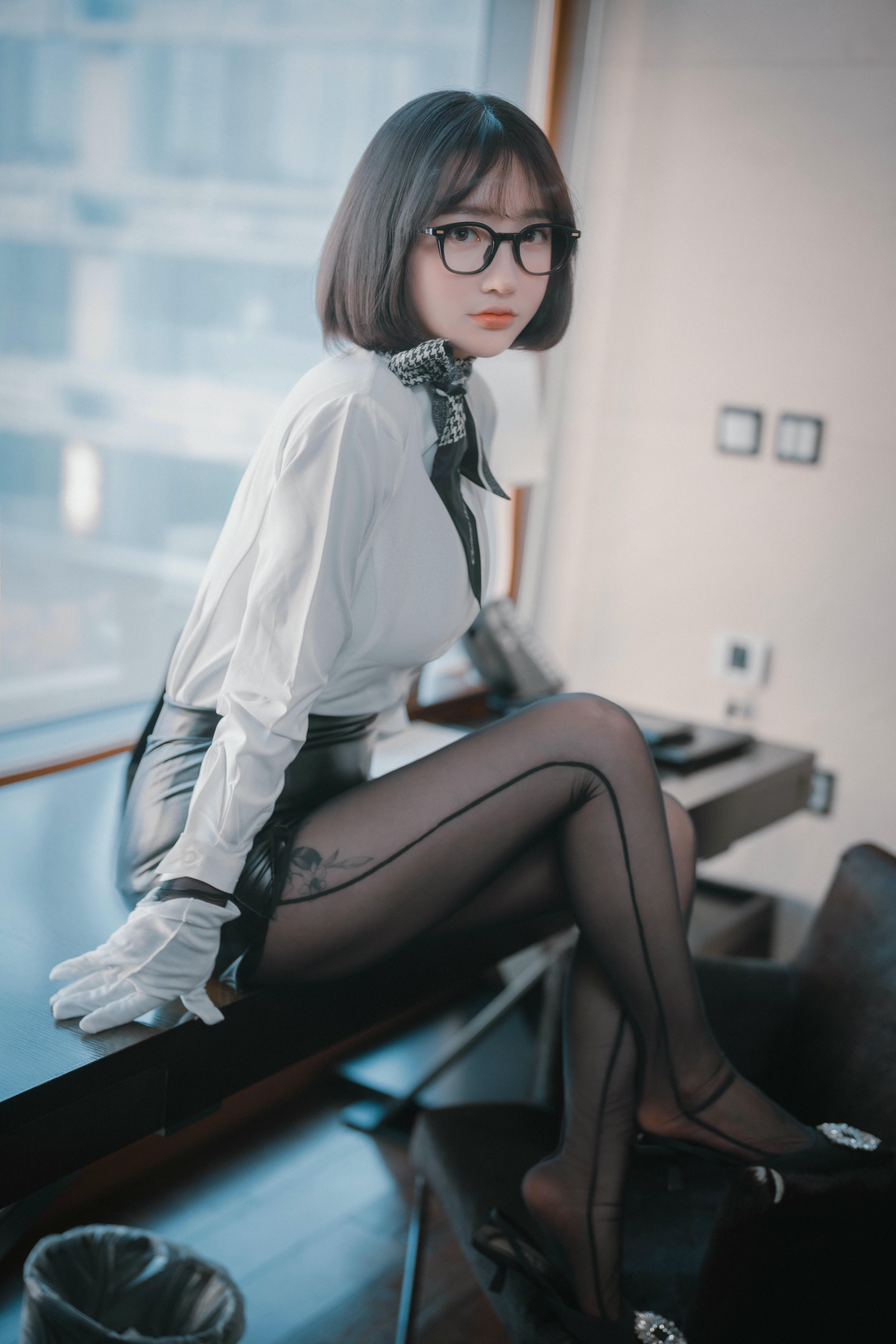 韩国模特孙乐乐-DJAWA Photo Vol.0188 - Son Ye-Eun (손예은) Naughty Supervisor [126P 2.26GB]-Normal_第1集