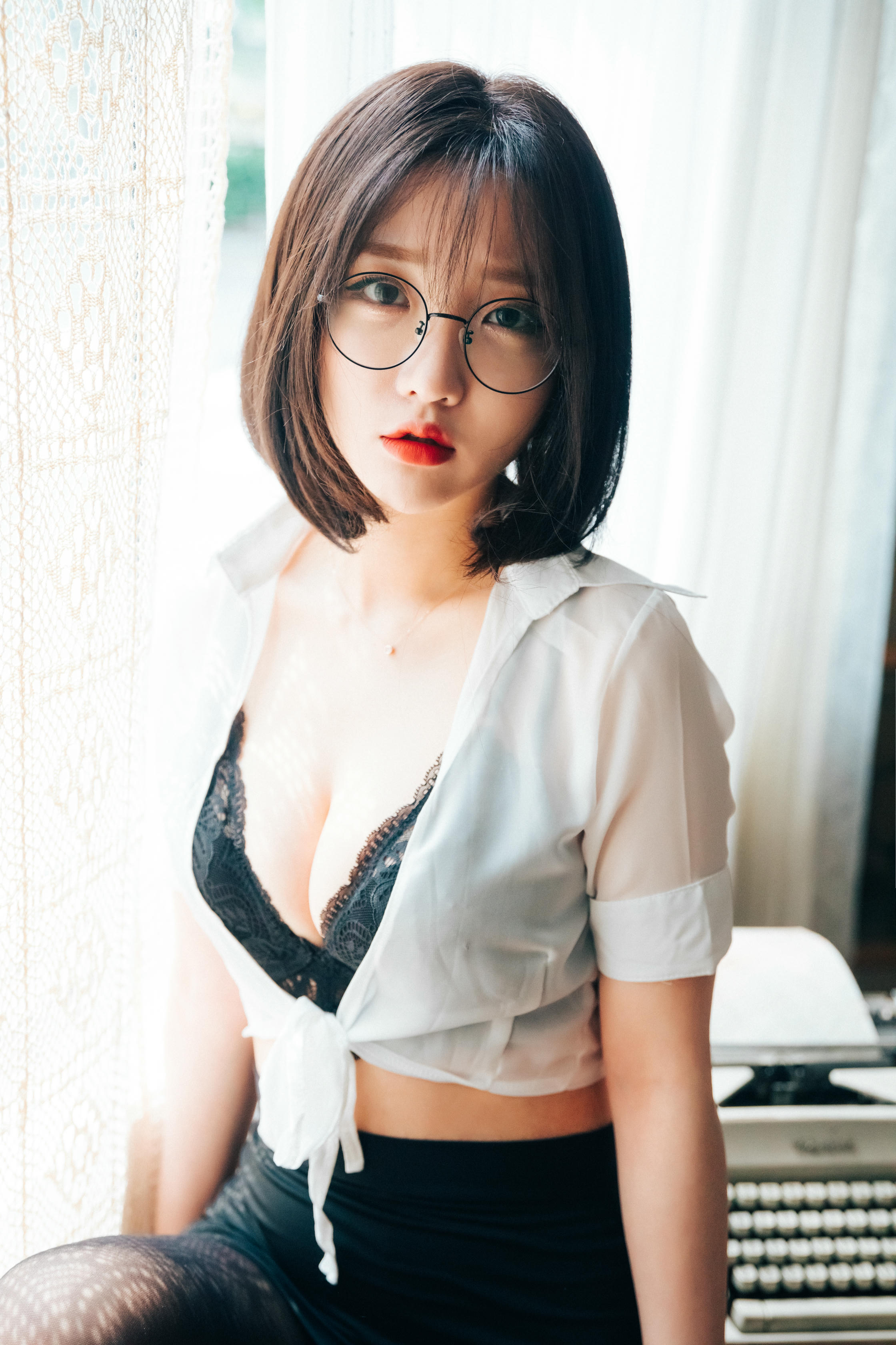 韩国模特孙乐乐-024_Loozy Officegirls Vacation Vol.1 Son Ye-Eun (손예은) [55P 10V 1GB]_第2集