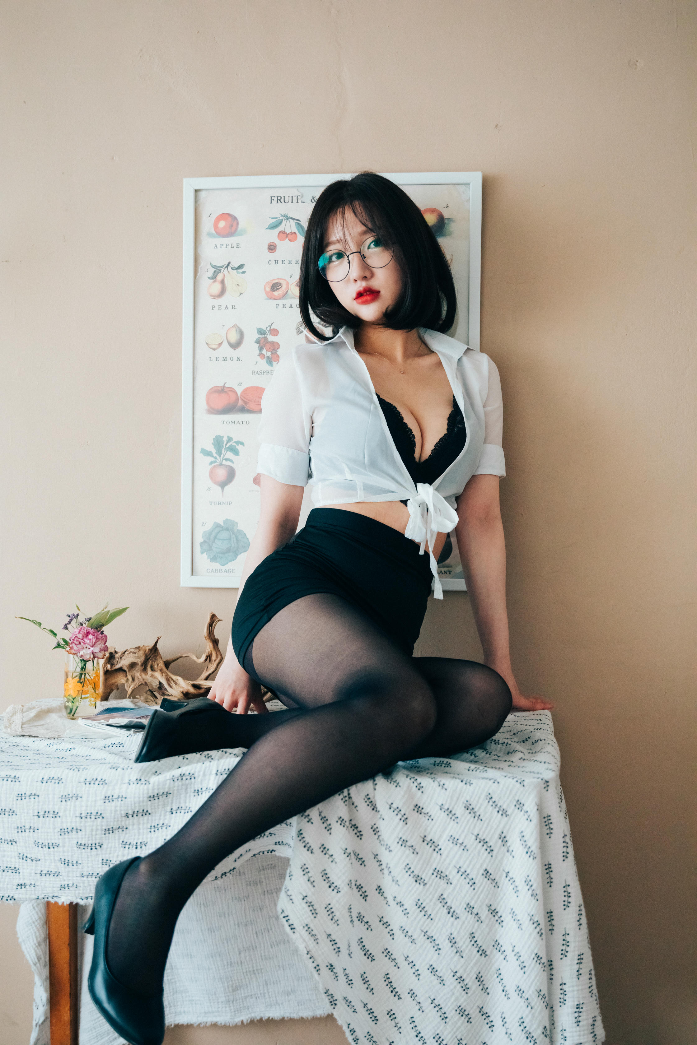 韩国模特孙乐乐-024_Loozy Officegirls Vacation Vol.1 Son Ye-Eun (손예은) [55P 10V 1GB]_第3集