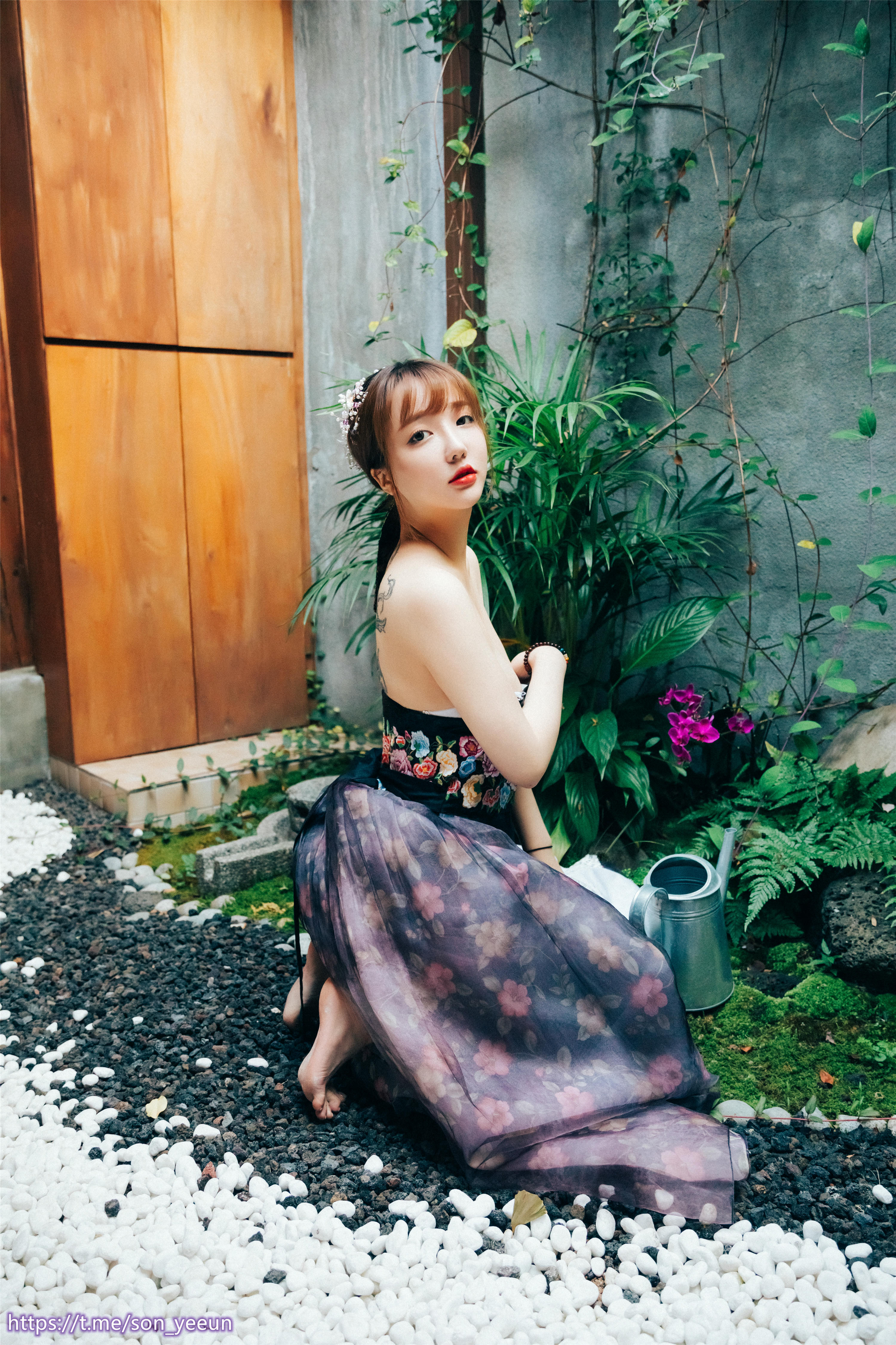 韩国模特孙乐乐-026_Loozy Gisheng 妓生 - Son Ye-Eun (손예은) [73P 1.2GB]_第1集