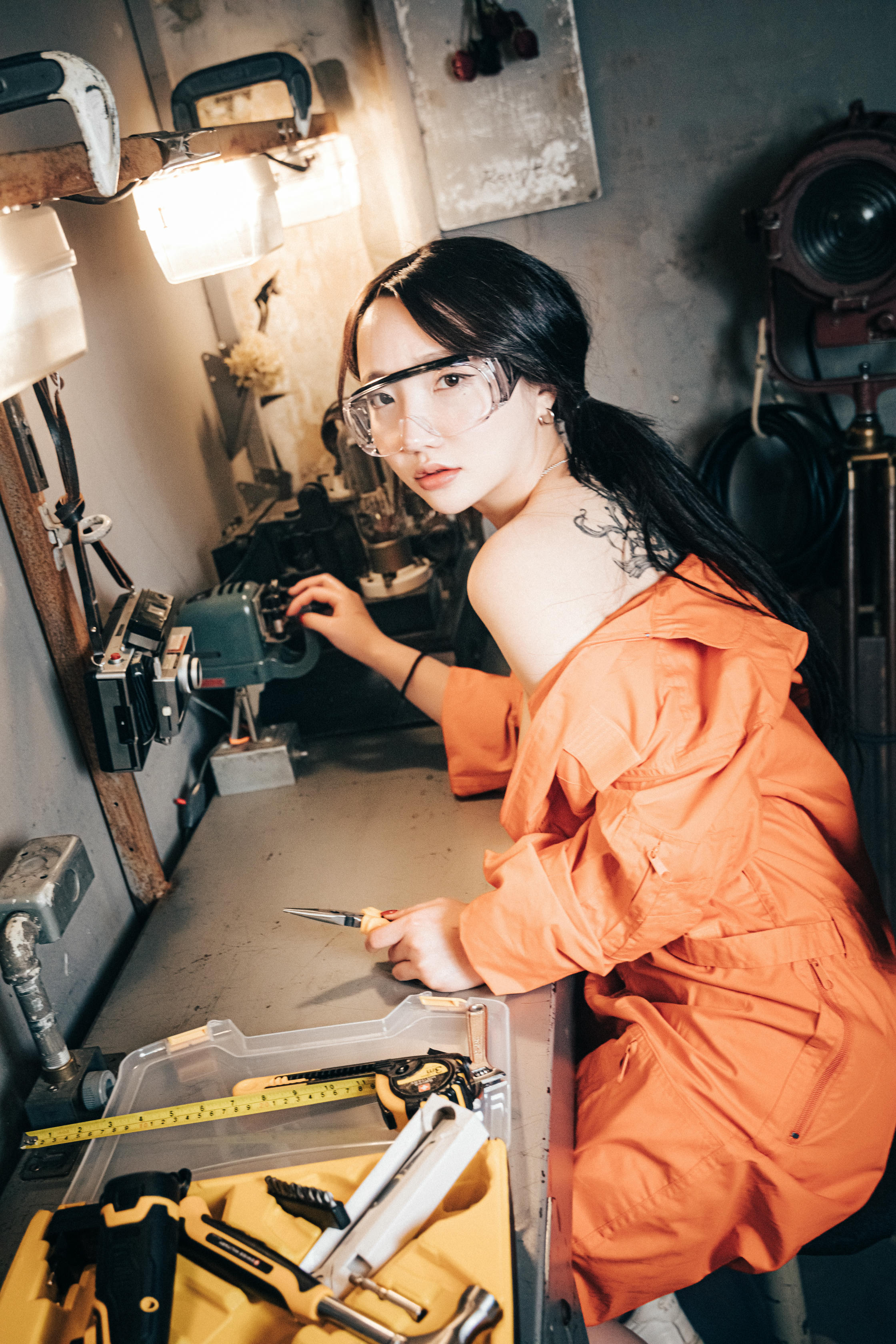 韩国模特孙乐乐-026_Loozy 孫樂樂 Son Ye-Eun (손예은) Where Are My Tools [86P-1.89GB]_第1集